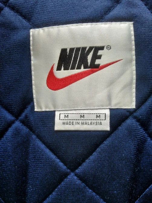 Nike VINTAGE NIKE QUILTED JACKET Size US L / EU 52-54 / 3 - 9 Thumbnail