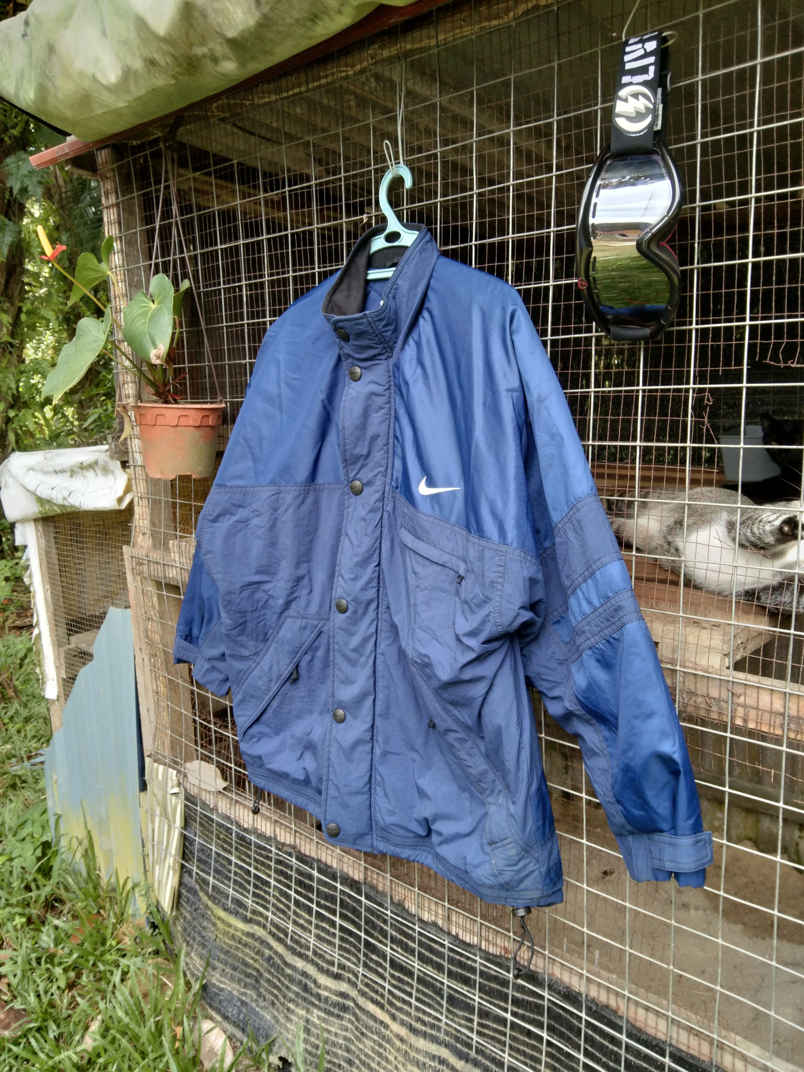 Nike VINTAGE NIKE QUILTED JACKET Size US L / EU 52-54 / 3 - 8 Thumbnail