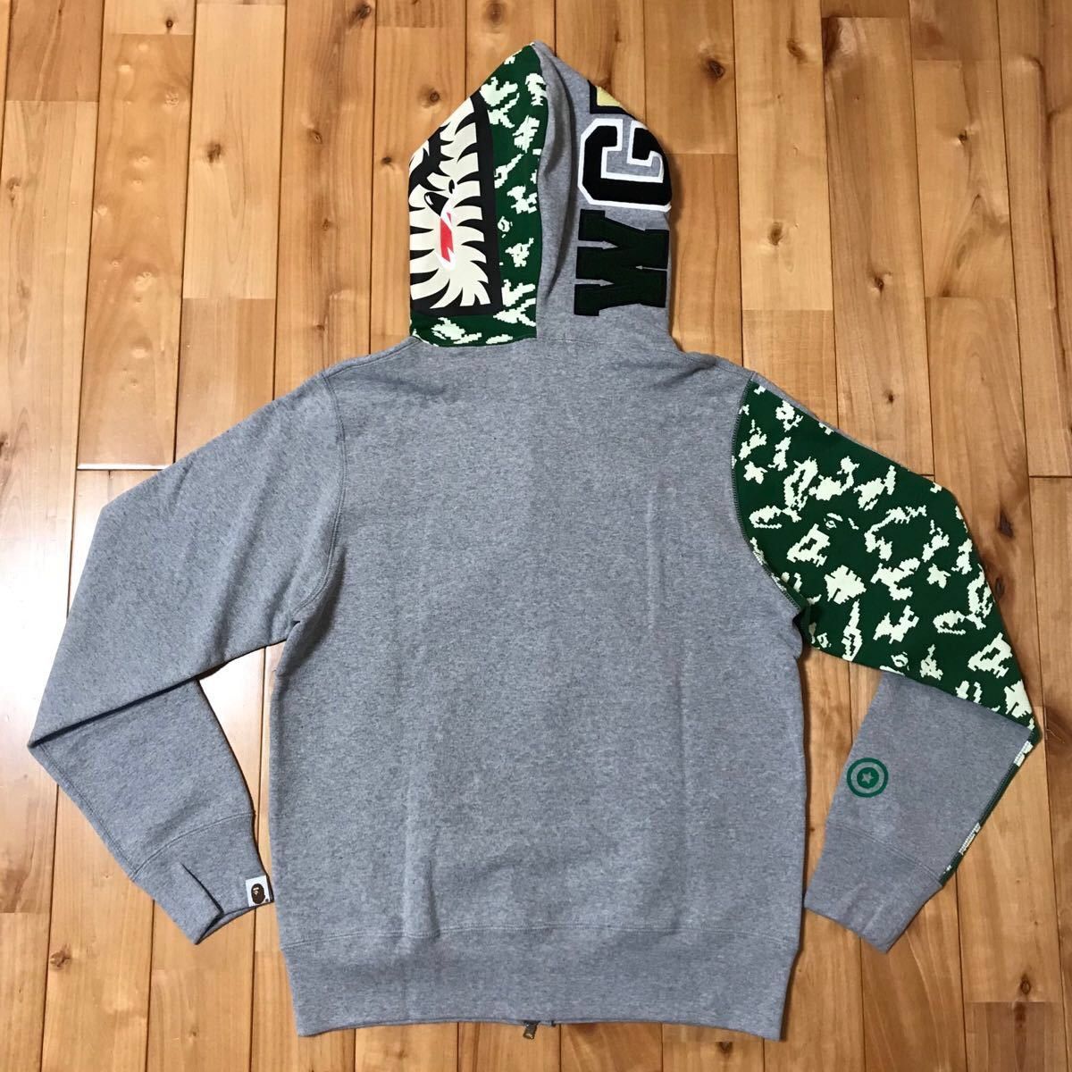 Bape NOWHERE 20th ANNIVERSARY shark full zip hoodie Digital camo Size US M / EU 48-50 / 2 - 5 Thumbnail