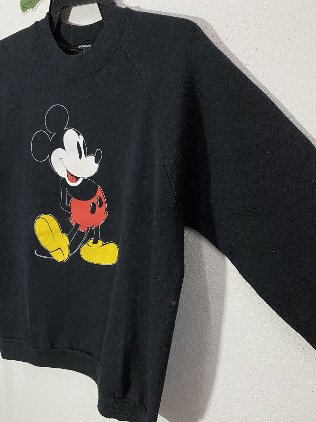 Disney vintage mickey mouse printed sweatshirt Size US L / EU 52-54 / 3 - 4 Thumbnail