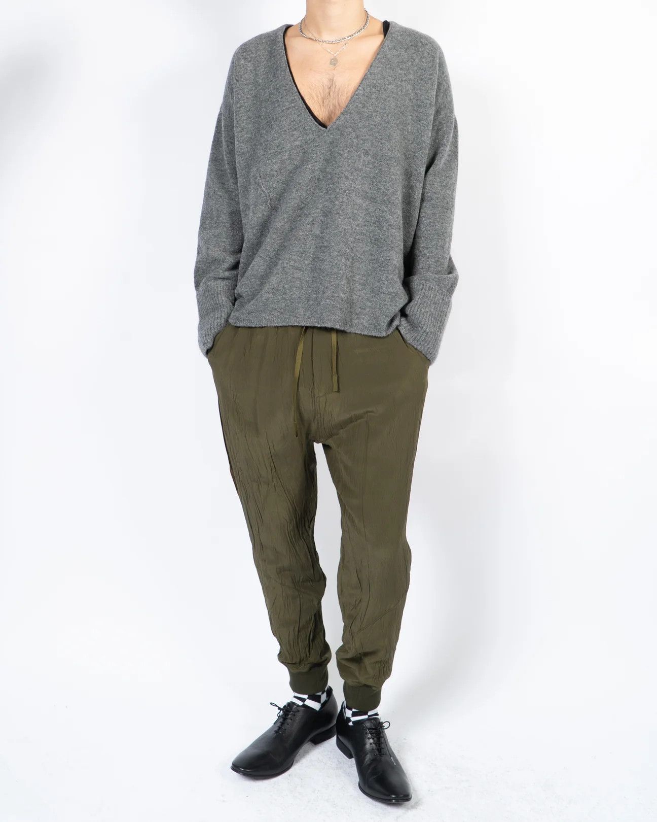 Haider Ackermann FW16 Grey V-Neck Sweater Size US S / EU 44-46 / 1 - 2 Thumbnail