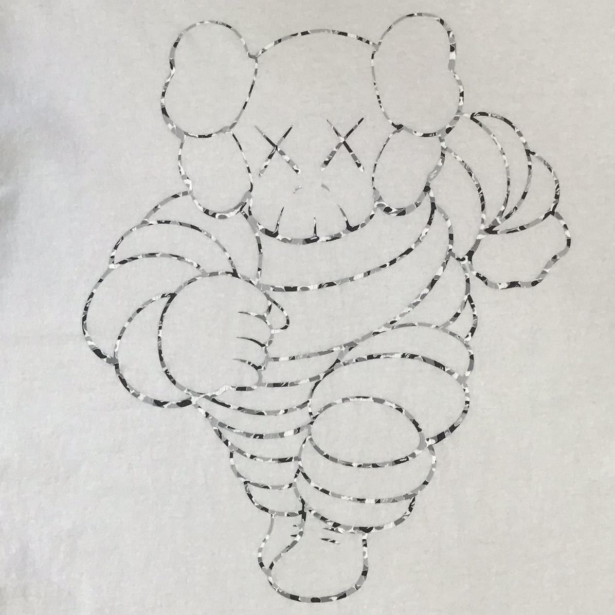 Bape × Kaws BAPE × kaws chum T-shirt ABC camo Size US M / EU 48-50 / 2 - 2 Thumbnail