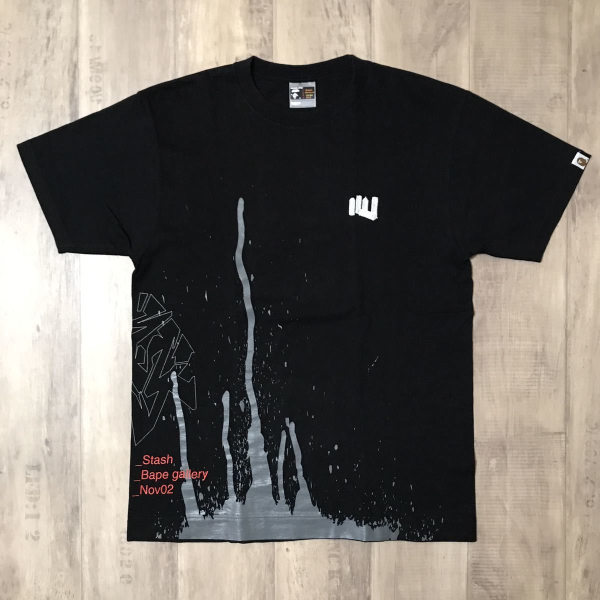 Bape 2002 Aoyama BAPE GALLERY stash exhibition limited T-shirt Size US L / EU 52-54 / 3 - 1 Thumbnail