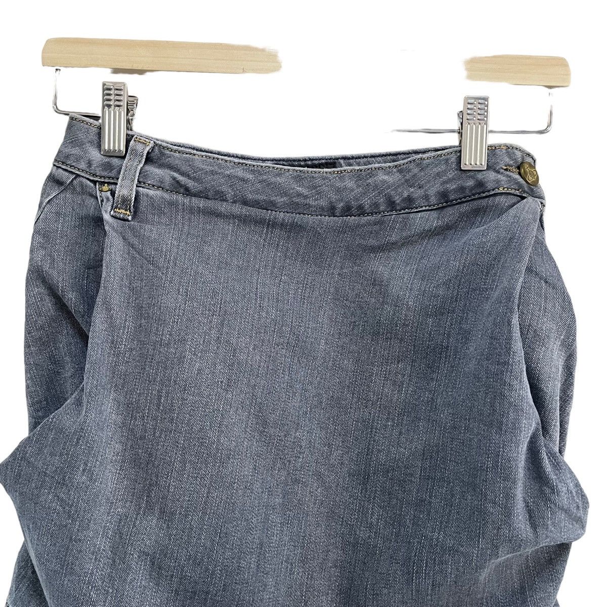 Vivienne Westwood 💥 VIVIENNE WESTWOOD x LEE DENIM MINI SKIRT Size 26" / US 2 / IT 38 - 3 Thumbnail