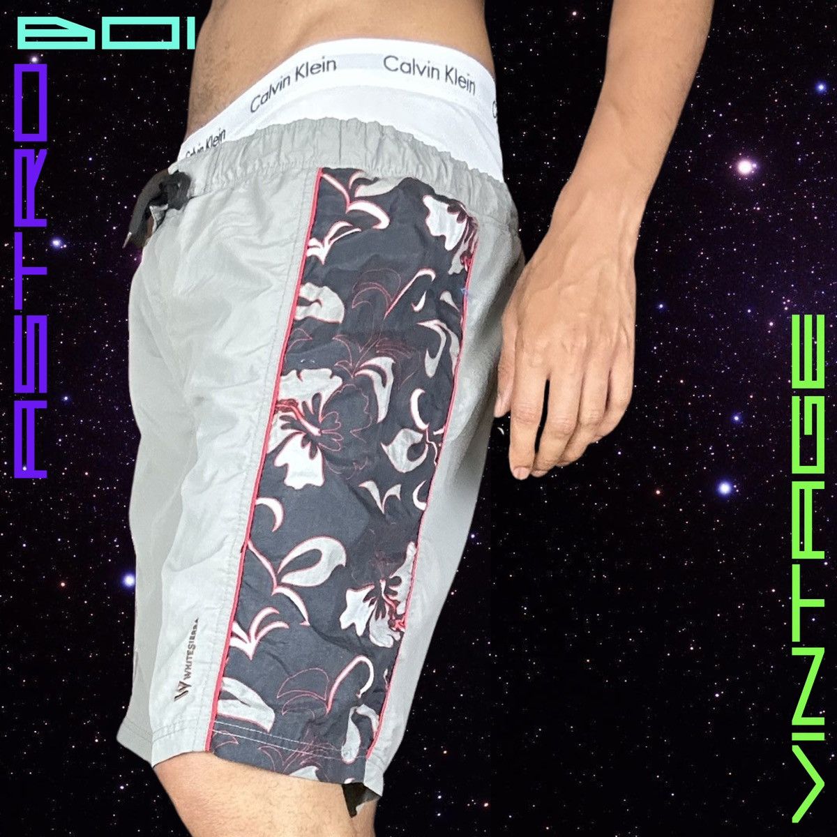 Vintage Vintage Y2K Grey Floral Print Swim Shorts _ Large Size US 38 / EU 54 - 1 Thumbnail