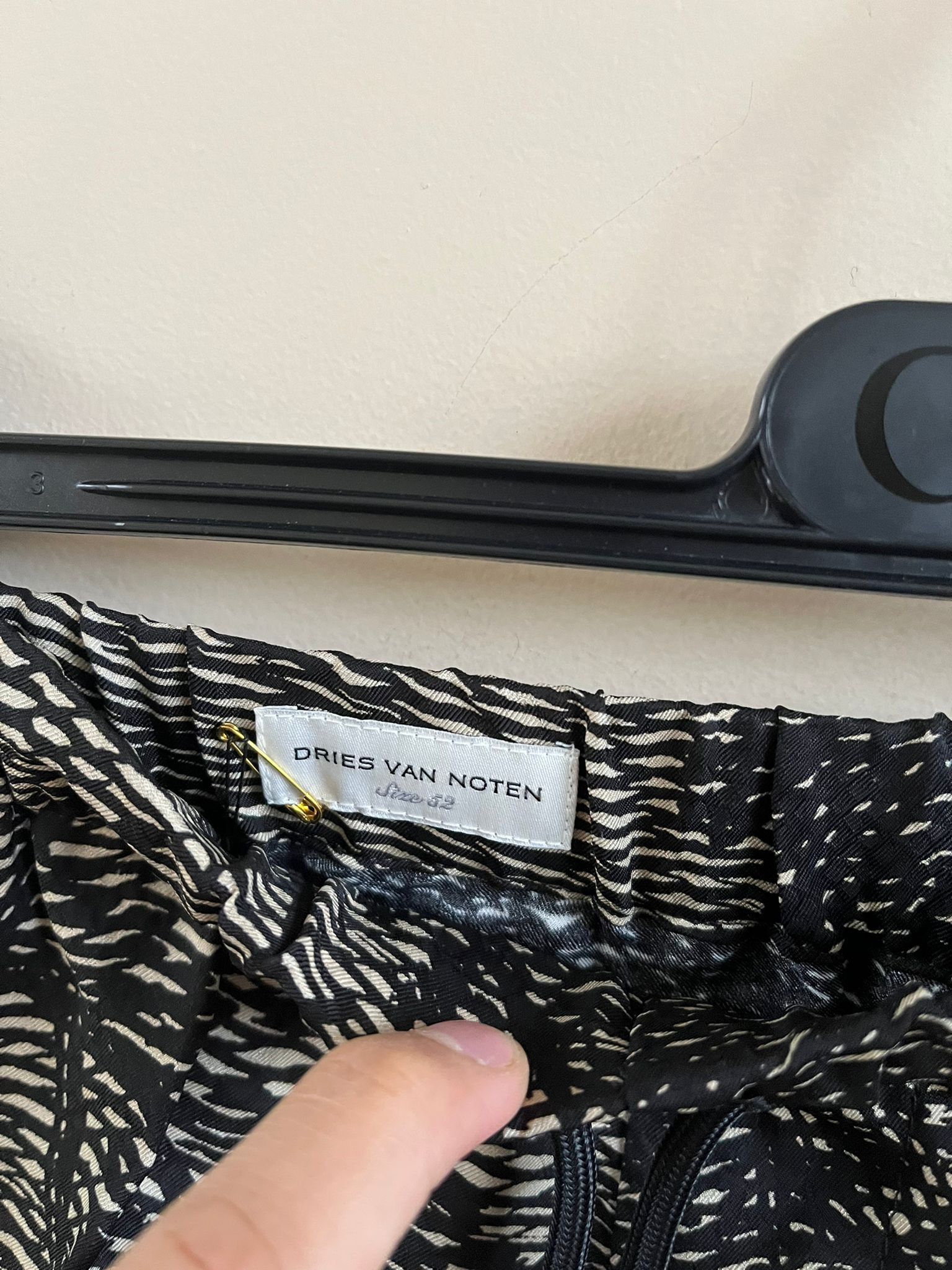 Dries Van Noten Piperi Shorts in Multicolor Size US 36 / EU 52 - 14 Thumbnail