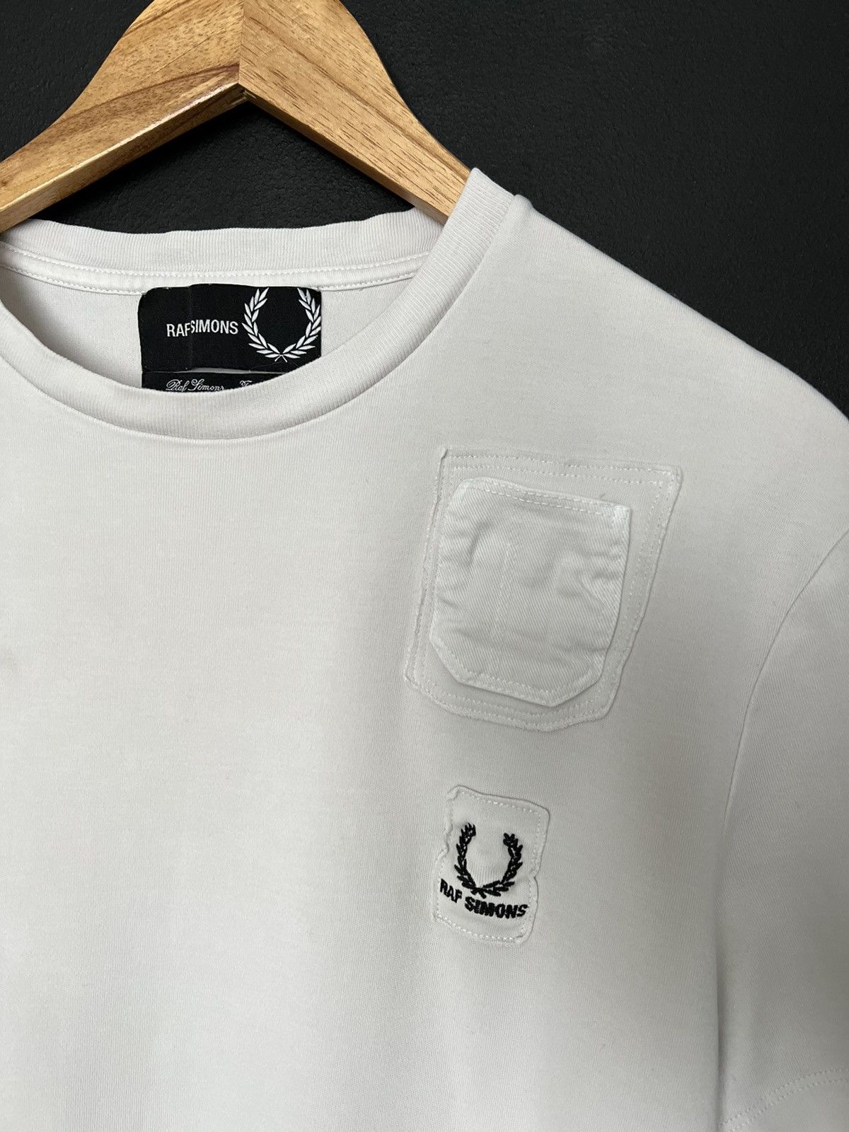 Fred Perry × Raf Simons Raf Simons x Fred Perry T-Shirt Size US M / EU 48-50 / 2 - 2 Thumbnail