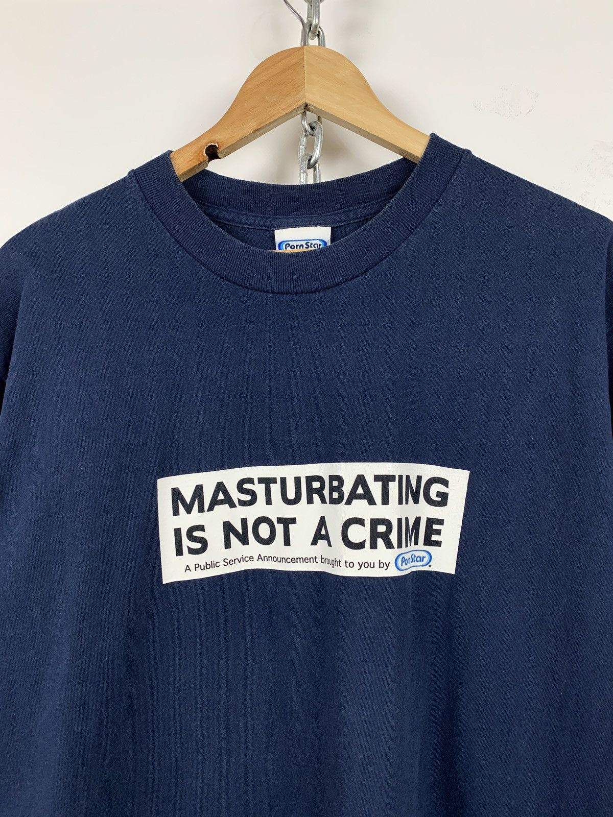 Girl Skateboards Vintage Pornstar Masturbating Is Not A Crime T-Shirt Size US L / EU 52-54 / 3 - 1 Thumbnail