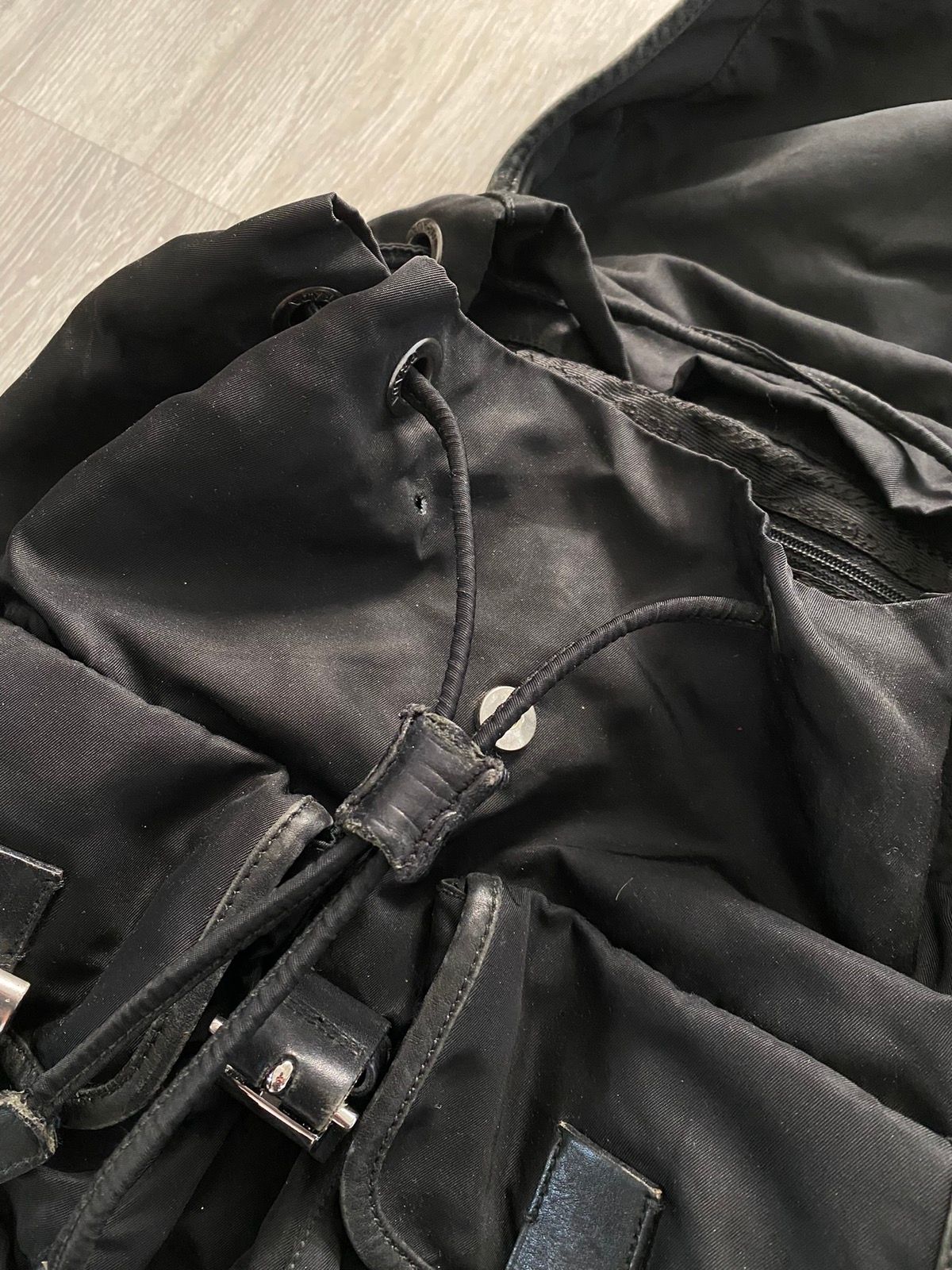 Vintage Vintage Prada Black Nylon Vela Backpack Size ONE SIZE - 4 Thumbnail