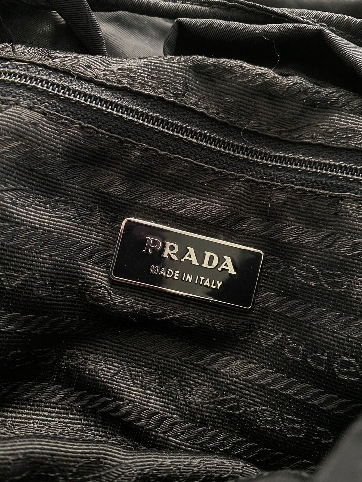 Vintage Vintage Prada Black Nylon Vela Backpack Size ONE SIZE - 5 Thumbnail