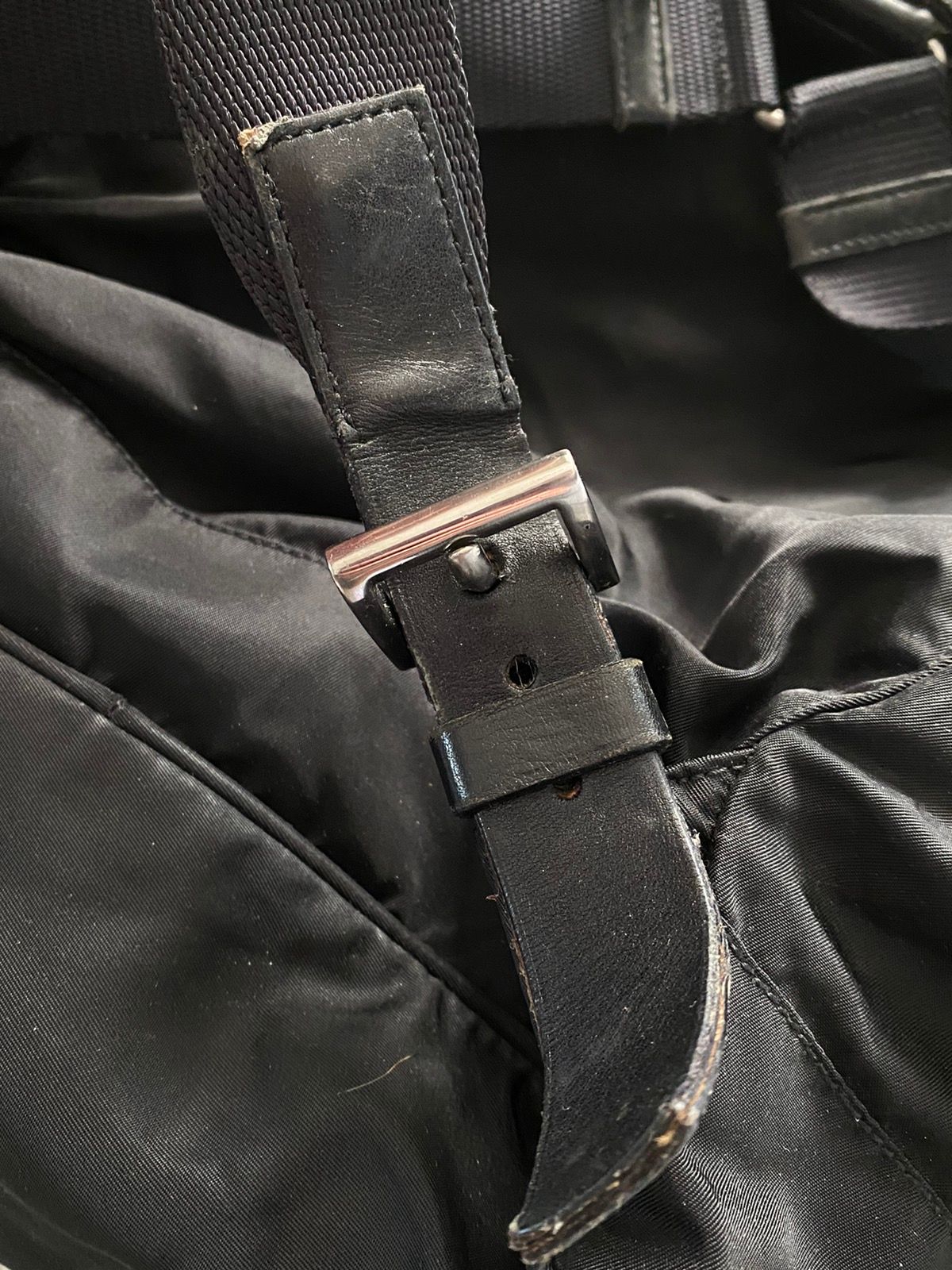 Vintage Vintage Prada Black Nylon Vela Backpack Size ONE SIZE - 11 Thumbnail
