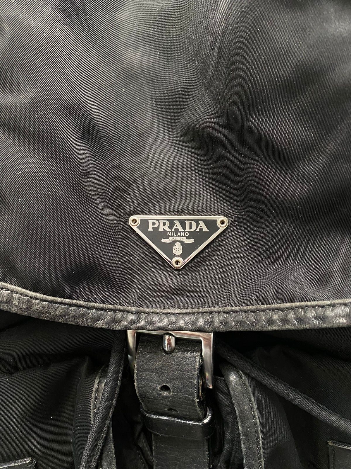 Vintage Vintage Prada Black Nylon Vela Backpack Size ONE SIZE - 3 Thumbnail