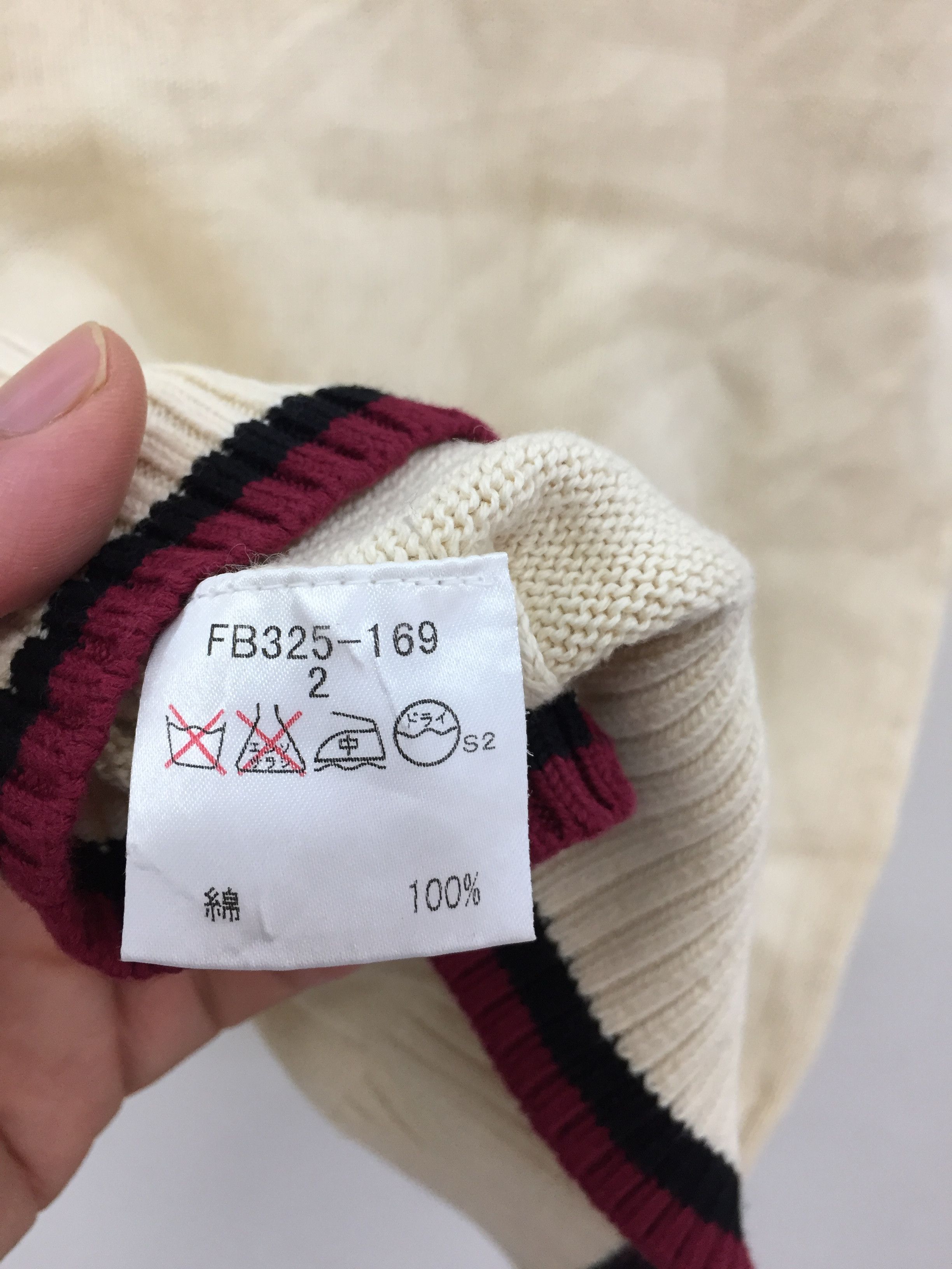Burberry 🔥Vtg Burberry knit iconic logo made Japan Size S / US 4 / IT 40 - 8 Thumbnail