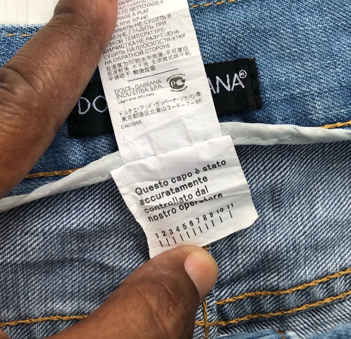 Dolce & Gabbana 🔥Mega Rare🔥D&G “Forever” Distressed Jeans Size US 33 - 11 Thumbnail