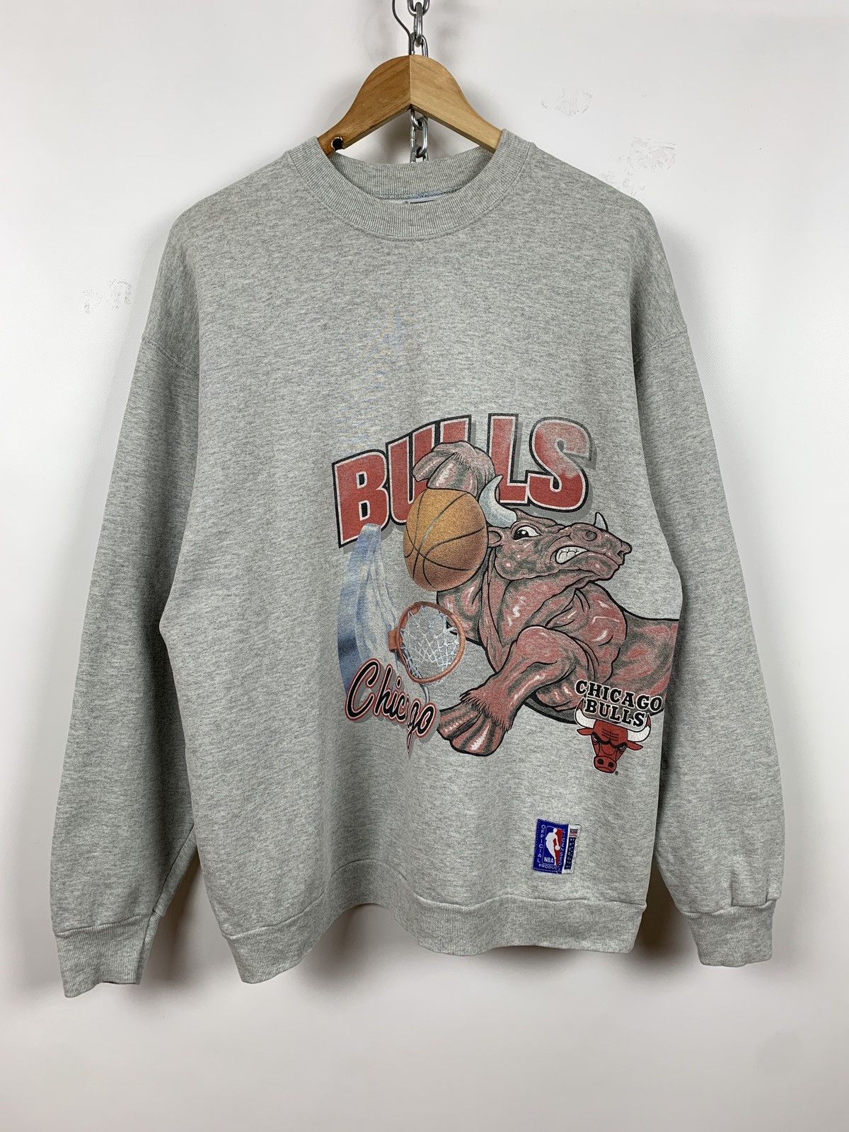 NBA 90s Vintage Chicago Bulls NBA Sweatshirt Size US XL / EU 56 / 4 - 1 Thumbnail