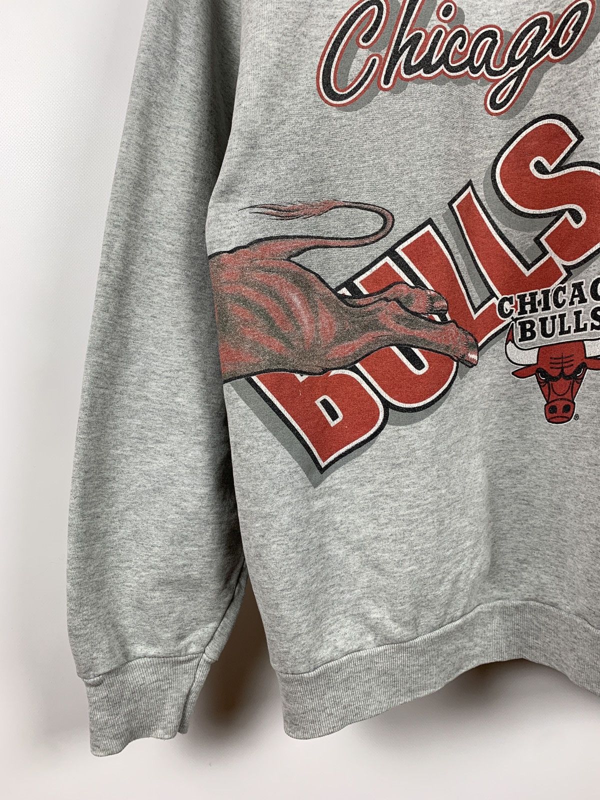 NBA 90s Vintage Chicago Bulls NBA Sweatshirt Size US XL / EU 56 / 4 - 13 Thumbnail