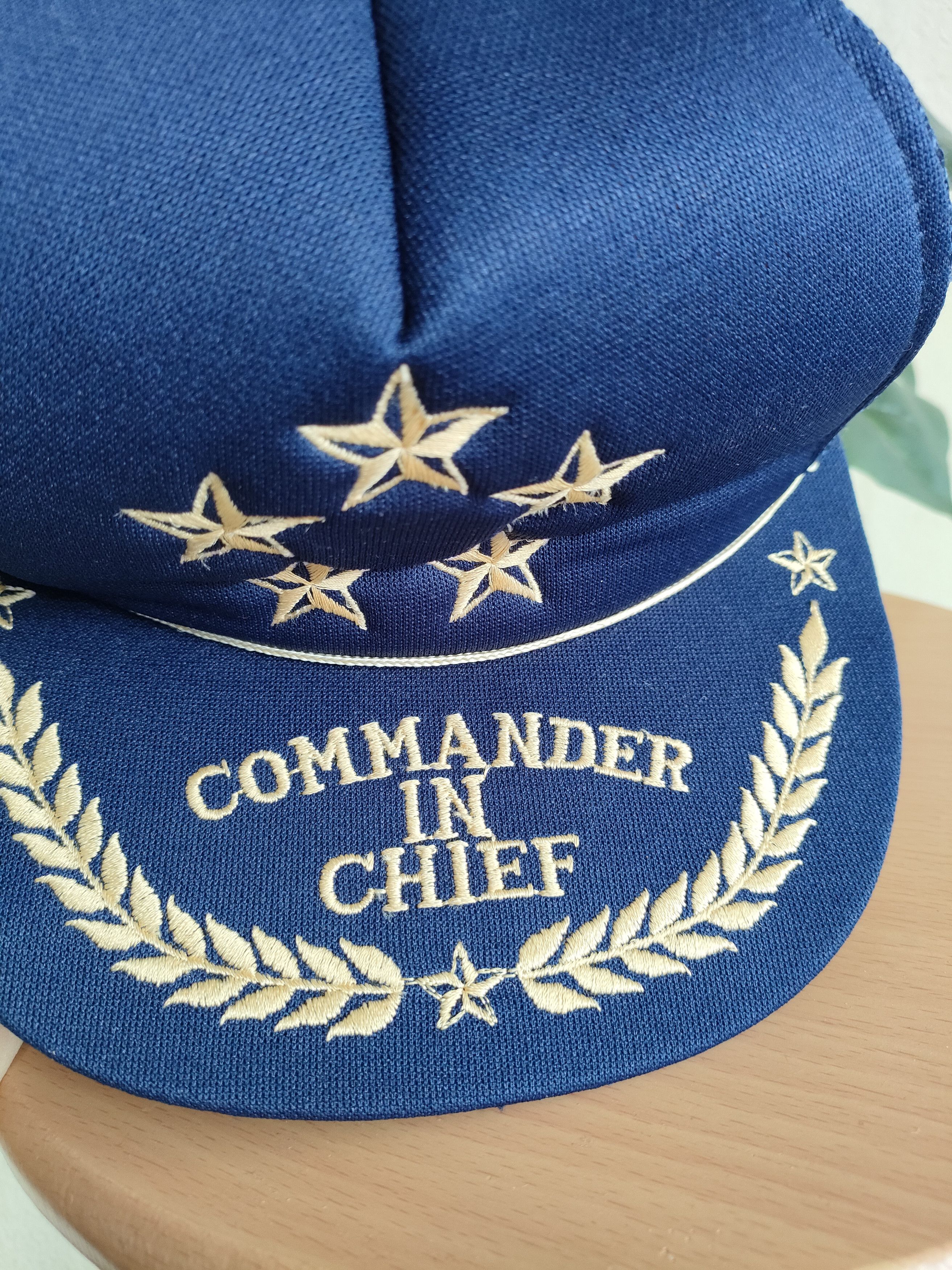 Vintage Vintage Commander In Chief Trucker Bill Clinton Cap Size ONE SIZE - 2 Thumbnail