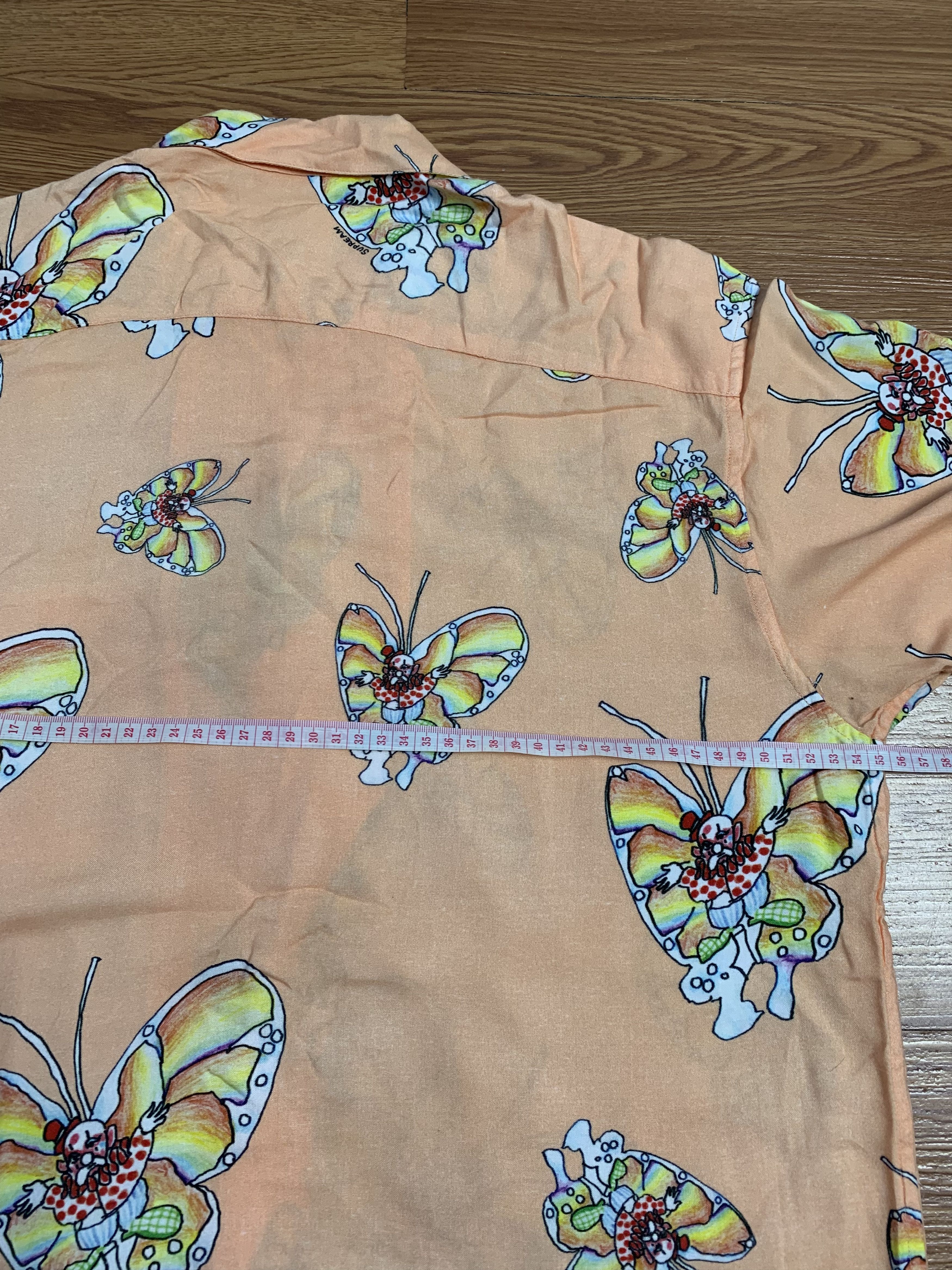 Supreme Supreme SS16 Gonz Butterfly Peach Rayon Shirt Size US S / EU 44-46 / 1 - 9 Thumbnail
