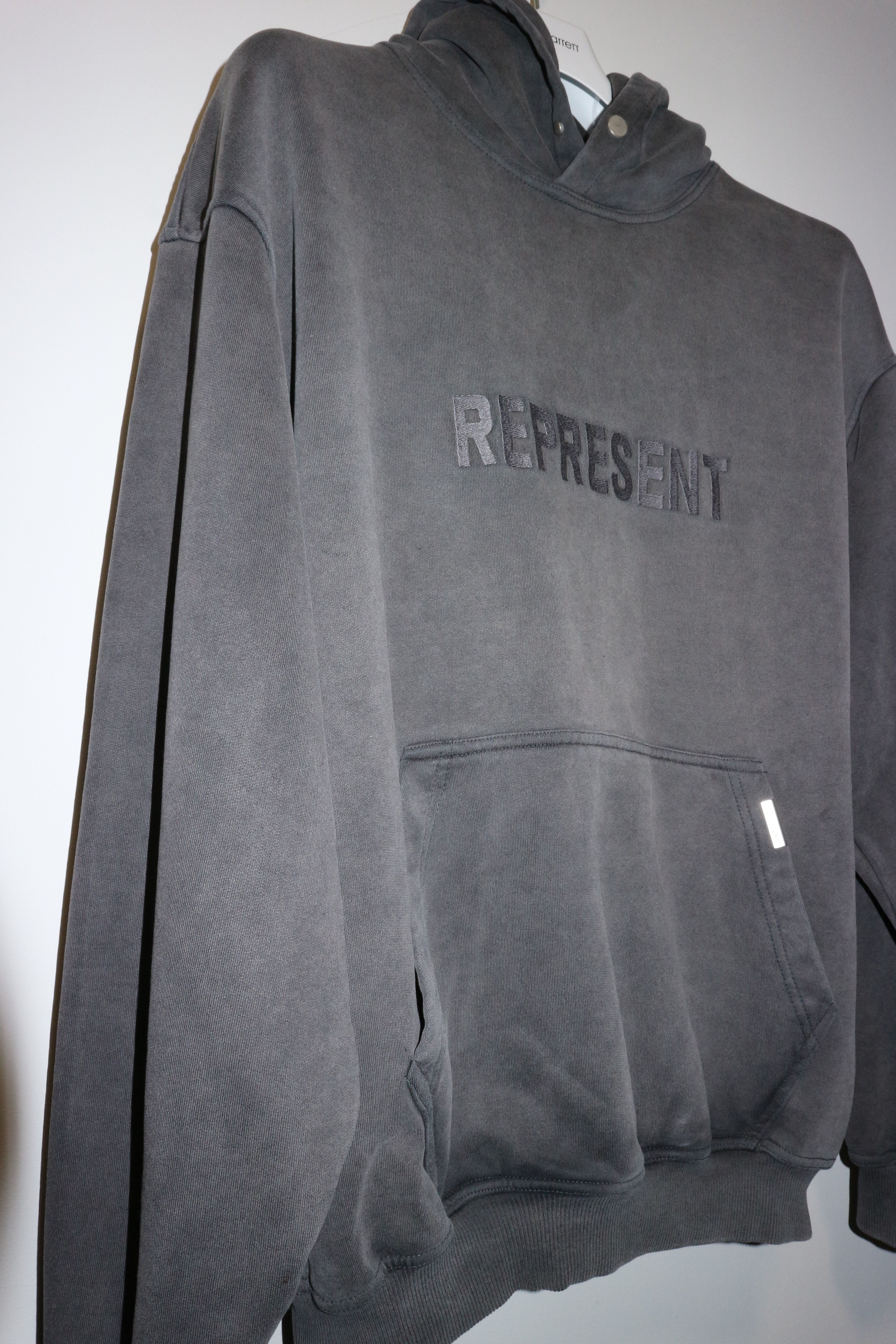 Represent Clo. Embroidered logo hoodie Size US L / EU 52-54 / 3 - 3 Thumbnail
