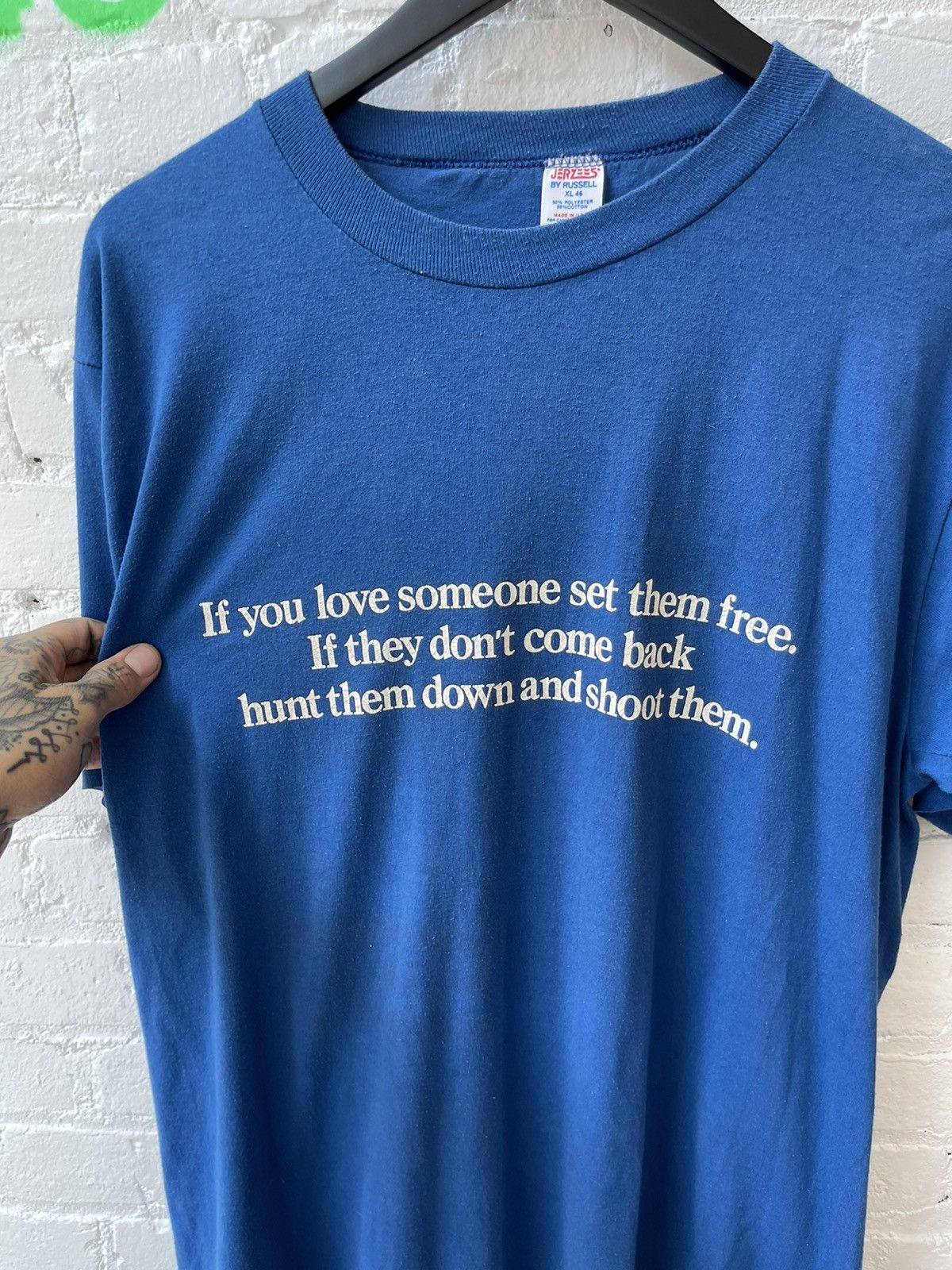 Vintage Vintage IF YOU LOVE THEM HUNT THEM DOWN KILL THEM SHIRT 4G Size US XL / EU 56 / 4 - 2 Thumbnail