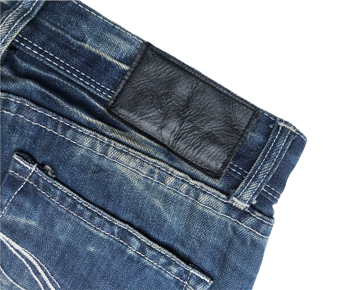 Japanese Brand 🔥Japanese Cavaria Distressed Flare Jeans Size US 30 / EU 46 - 5 Thumbnail