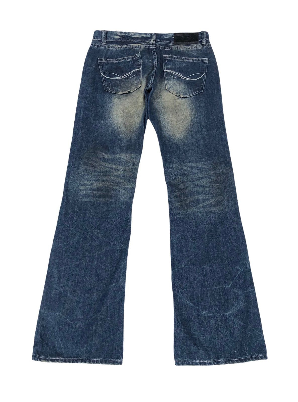 Japanese Brand 🔥Japanese Cavaria Distressed Flare Jeans Size US 30 / EU 46 - 2 Thumbnail