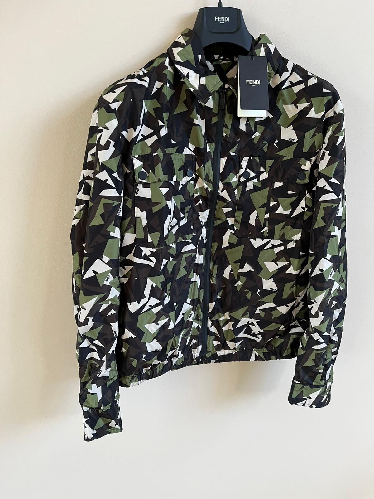 Fendi Jacket in Militray Design - Mulitcolor Size US L / EU 52-54 / 3 - 4 Thumbnail