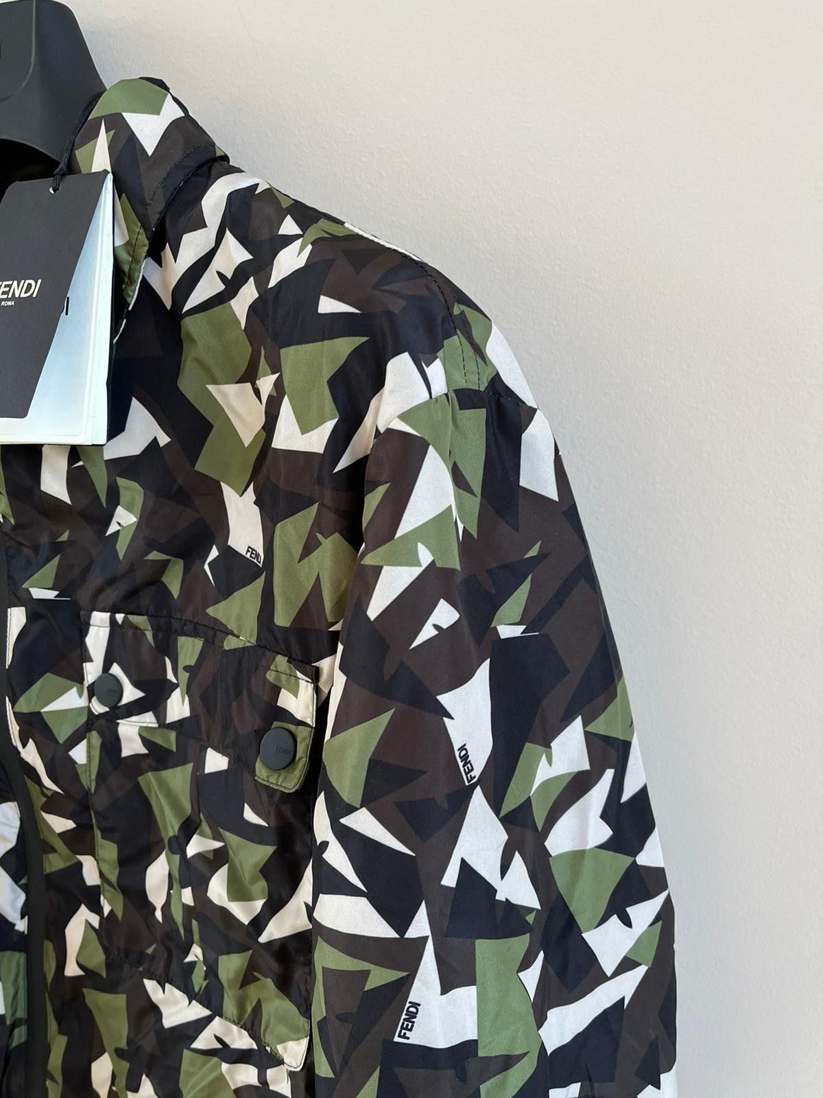 Fendi Jacket in Militray Design - Mulitcolor Size US L / EU 52-54 / 3 - 8 Thumbnail