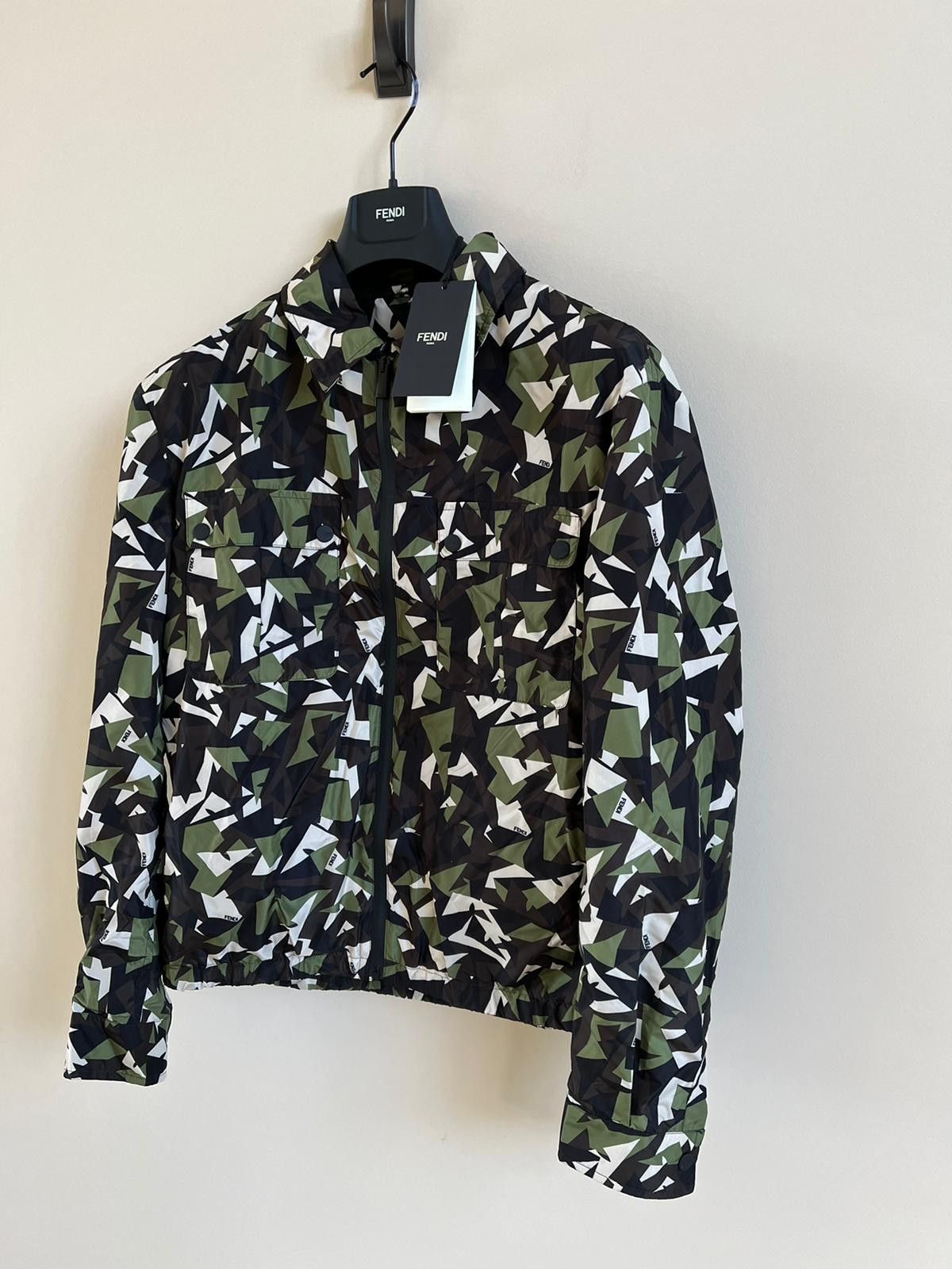 Fendi Jacket in Militray Design - Mulitcolor Size US L / EU 52-54 / 3 - 5 Thumbnail