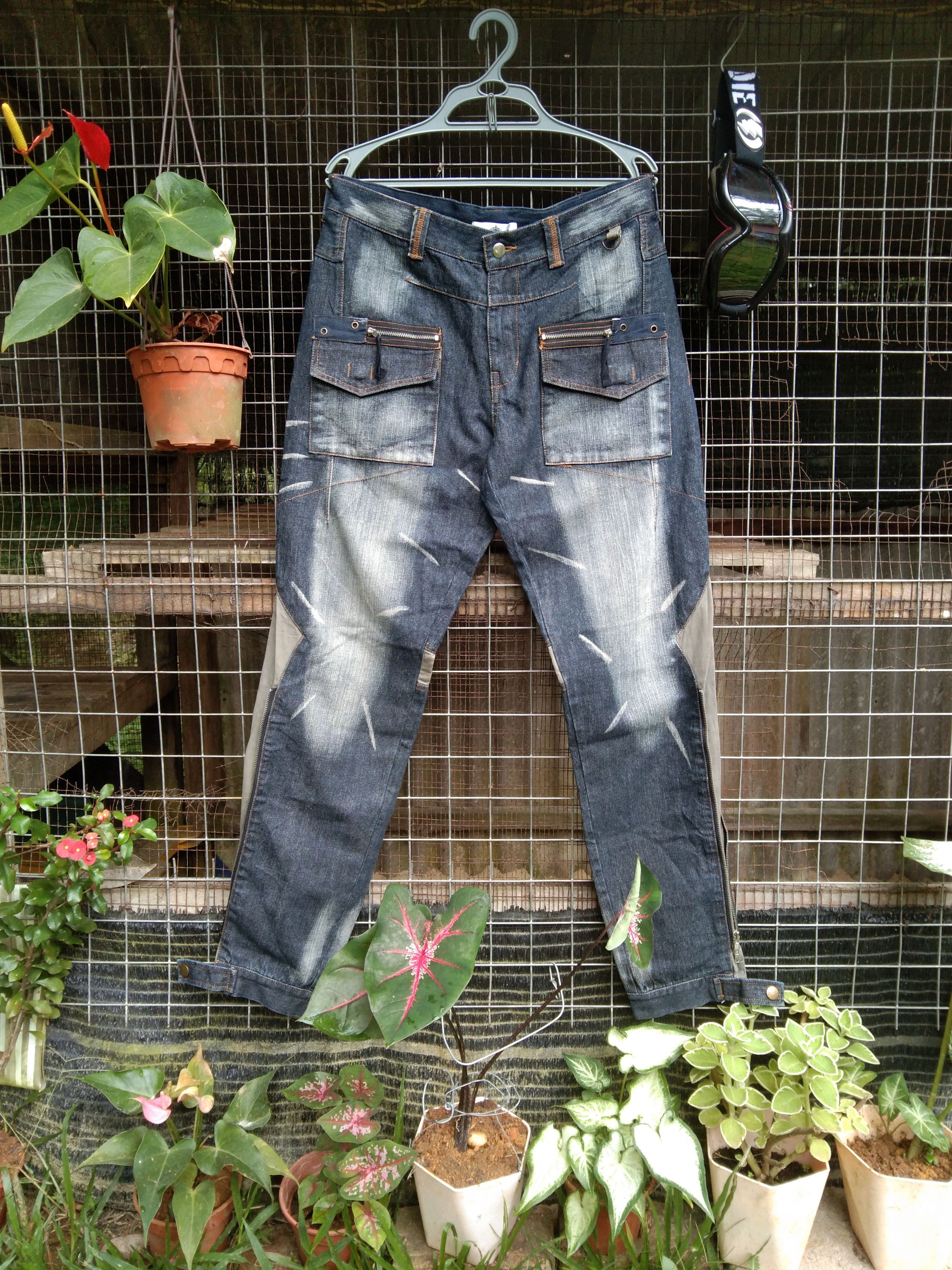 Japanese Brand × Seditionaries 2PLUS ALPHA BONDAGE PANT like Travis Scott Style Size US 33 - 2 Thumbnail