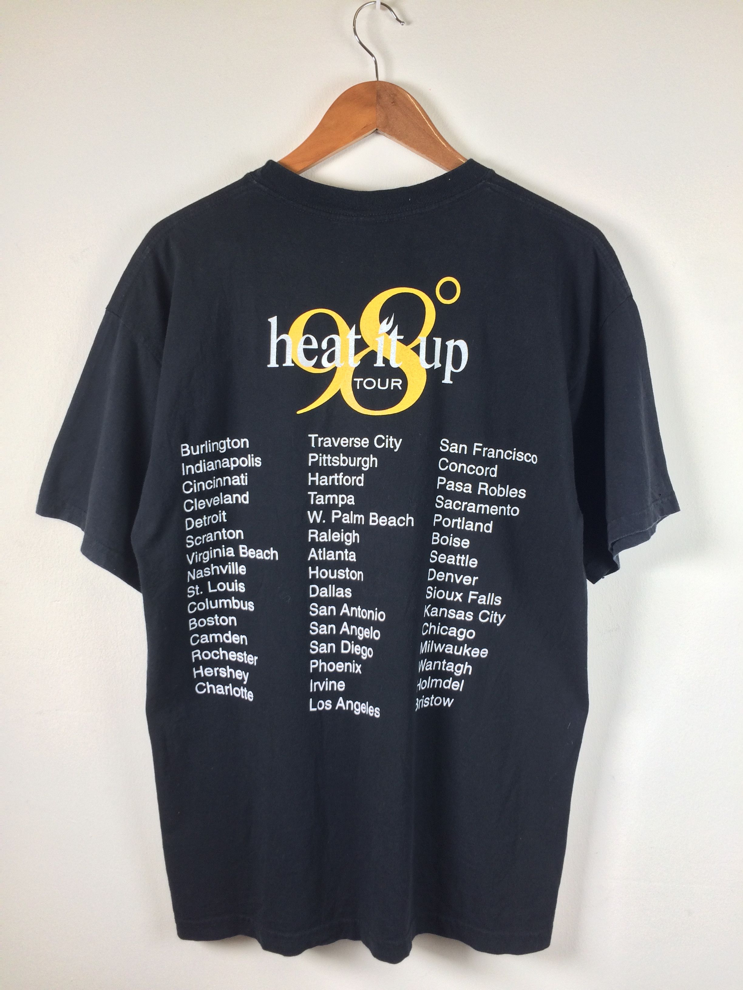 Band Tees × Vintage Vintage 90's 98 Degrees NSYNC Pop Group Promo Tour Tee Size US L / EU 52-54 / 3 - 4 Thumbnail
