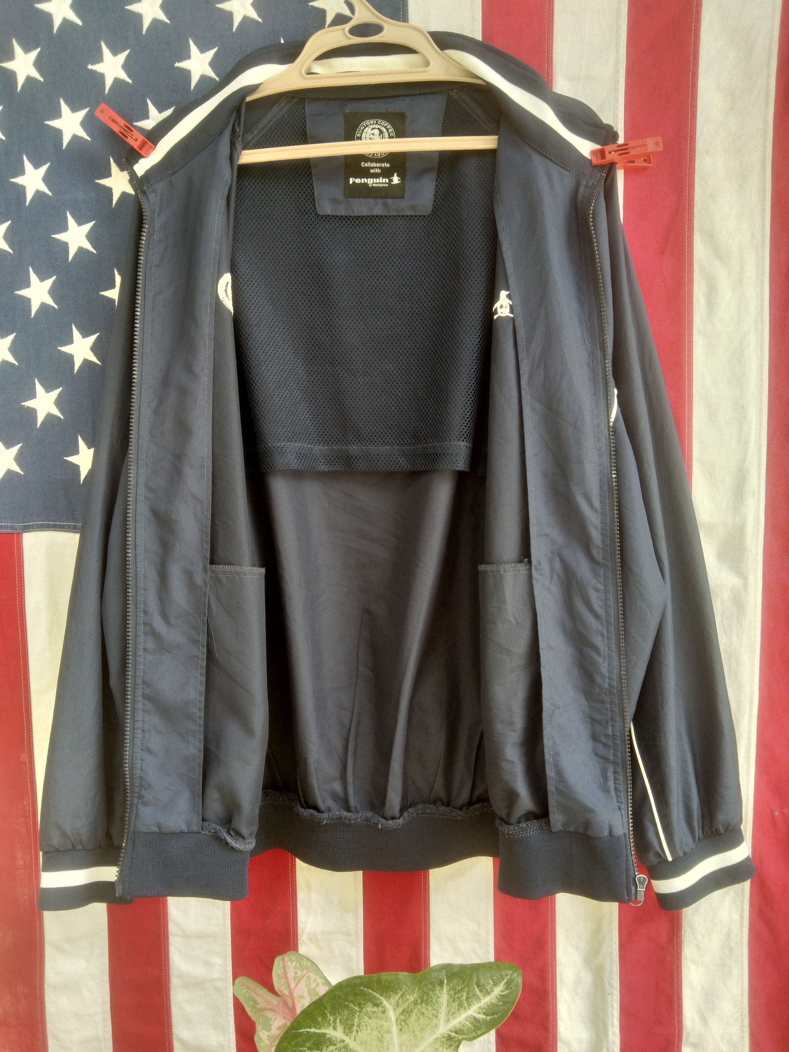 Japanese Brand SUNTORY COFFEE x PENGUIN LIGHT JACKET Size US L / EU 52-54 / 3 - 3 Thumbnail