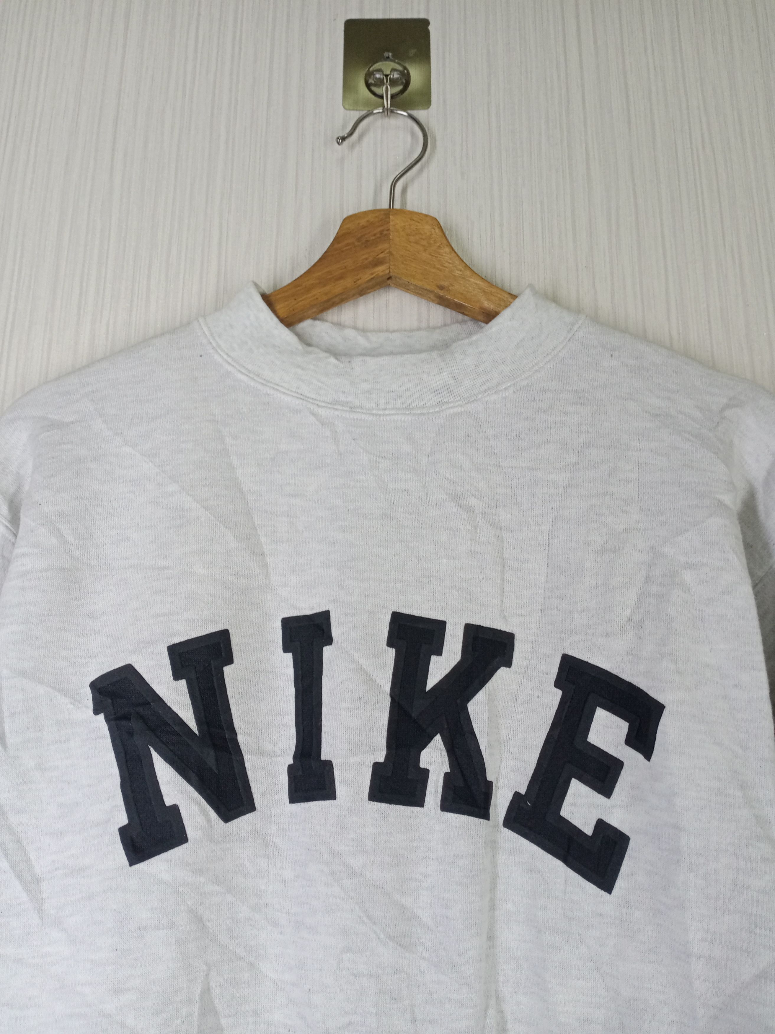 Nike Vintage Nike Spellout Big Logo Sweatshirt Size US L / EU 52-54 / 3 - 6 Thumbnail