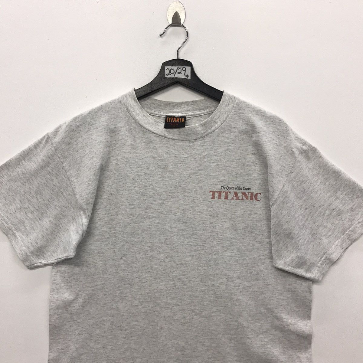 Vintage Rare!! Vintage Titanic Movie Ticket Graphic Tee Size US M / EU 48-50 / 2 - 3 Thumbnail