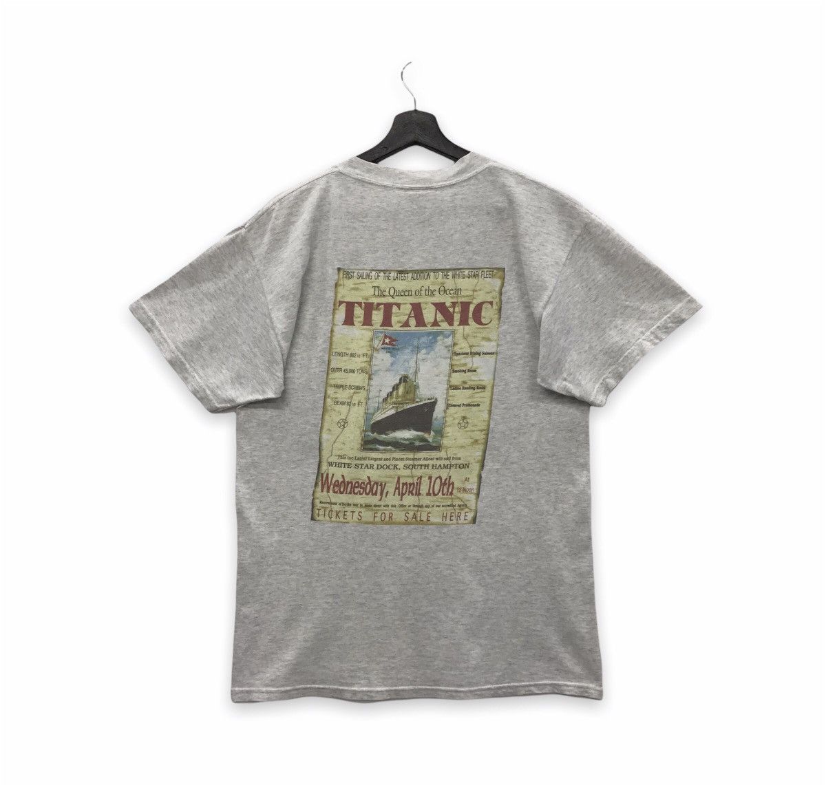 Vintage Rare!! Vintage Titanic Movie Ticket Graphic Tee Size US M / EU 48-50 / 2 - 1 Thumbnail
