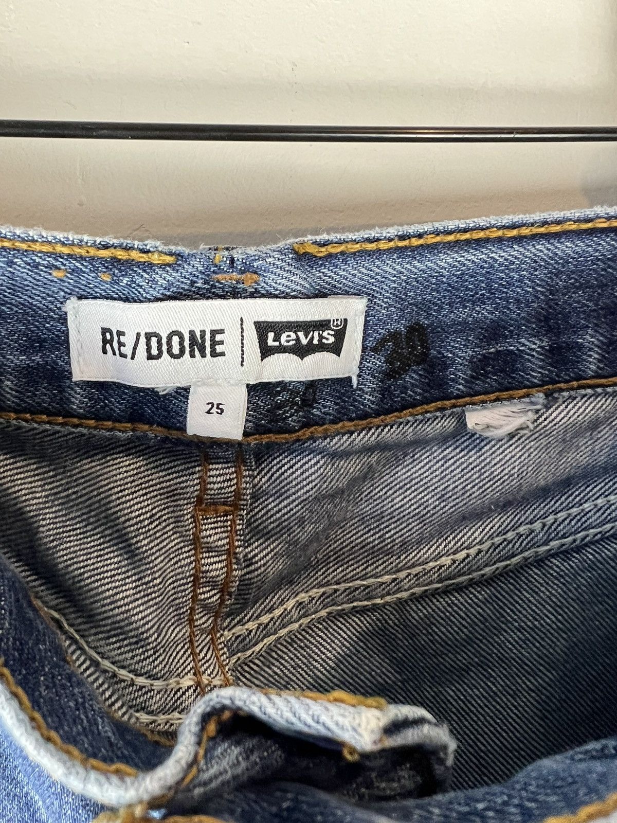 Levi's × RE/DONE × Vintage Re/Done Levis distressed dark blue jeans Size 25" / US 0 / IT 36 - 3 Thumbnail
