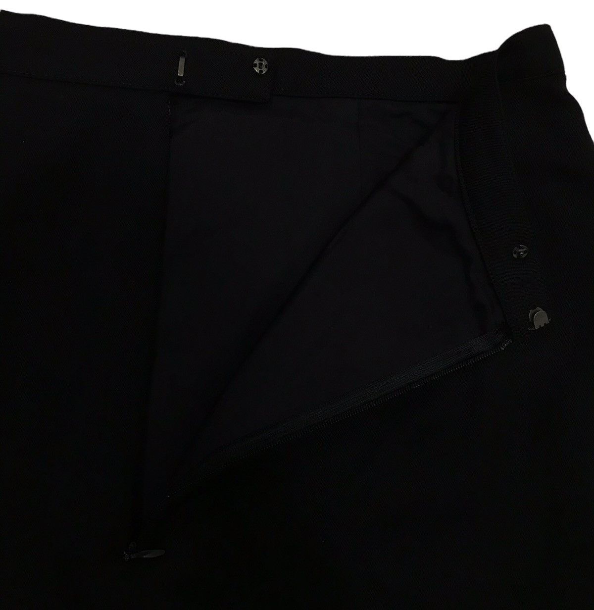 Christian Dior Monsieur CHRISTIAN DIOR SKIRT Size 27" / US 4 / IT 40 - 7 Thumbnail