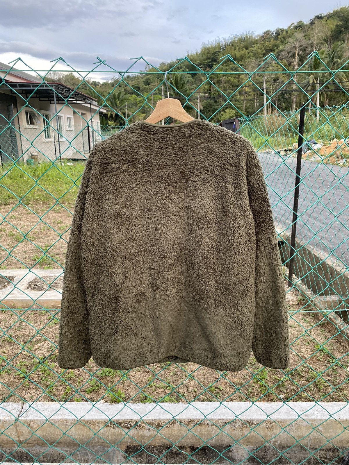 Uniqlo Uniqlo Pullover Fleece Sweater Size US L / EU 52-54 / 3 - 2 Thumbnail