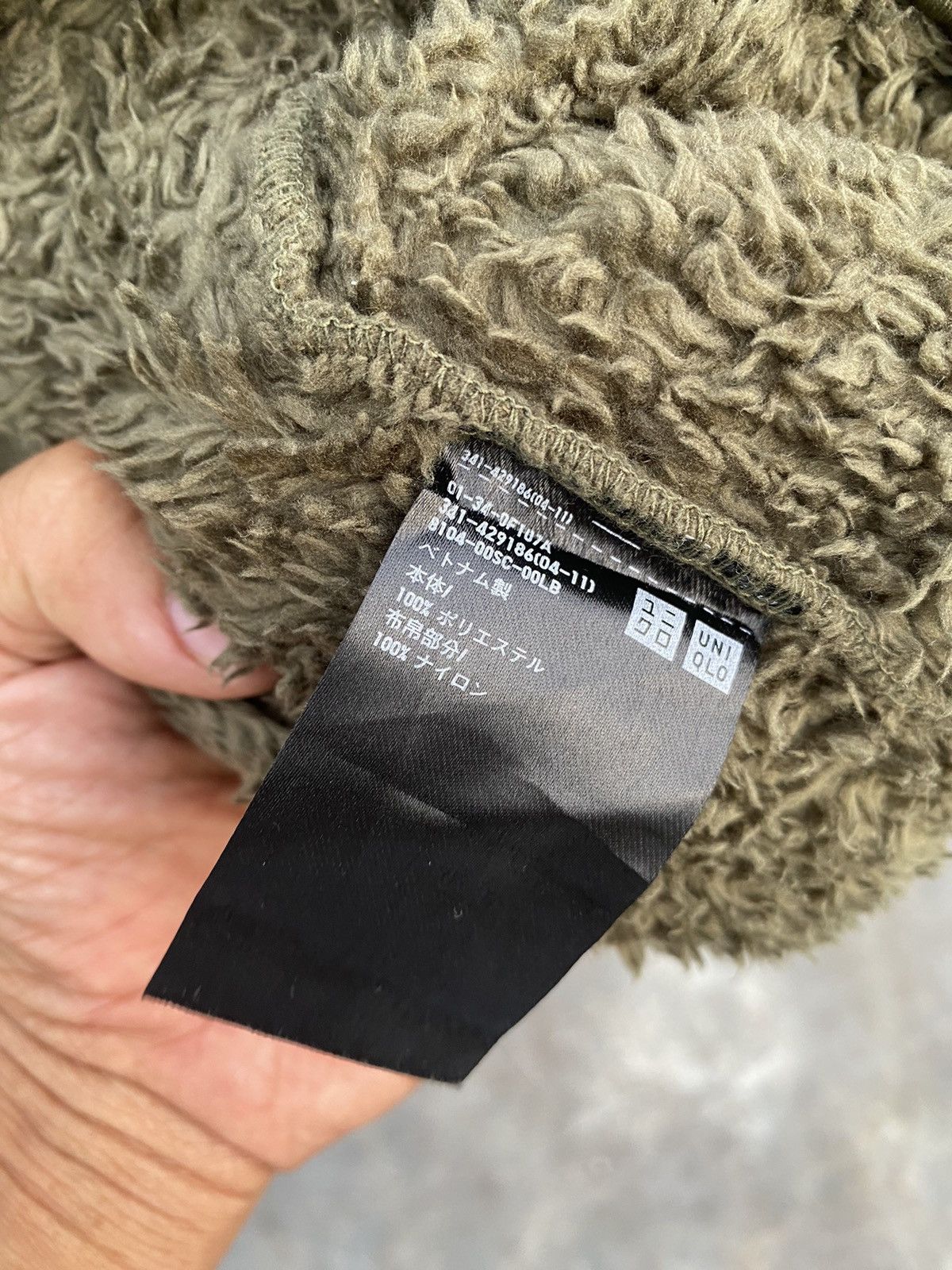 Uniqlo Uniqlo Pullover Fleece Sweater Size US L / EU 52-54 / 3 - 7 Thumbnail