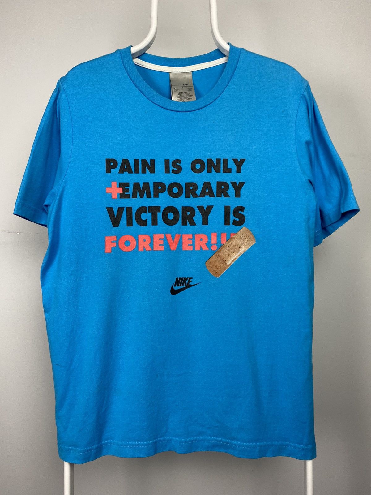 Nike × Vintage Nike vintage T-shirt pain is temporary victory is forever Size US M / EU 48-50 / 2 - 1 Thumbnail