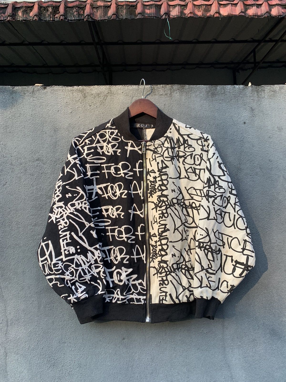 Japanese Brand Japanese Brand Beautiful Art tee Bomber Jacket By KUI(woman) Size US S / EU 44-46 / 1 - 2 Thumbnail