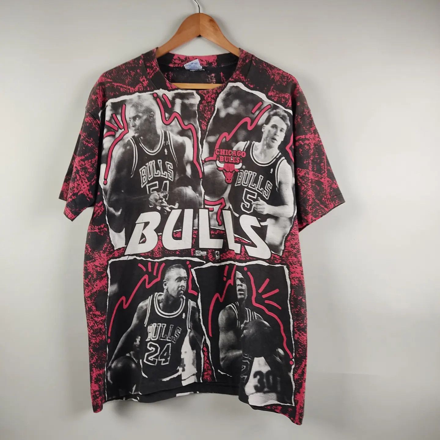 NBA × Vintage 1992 Dream Team Michael Jordan Pippen Salem All Over Print Size US XL / EU 56 / 4 - 1 Thumbnail