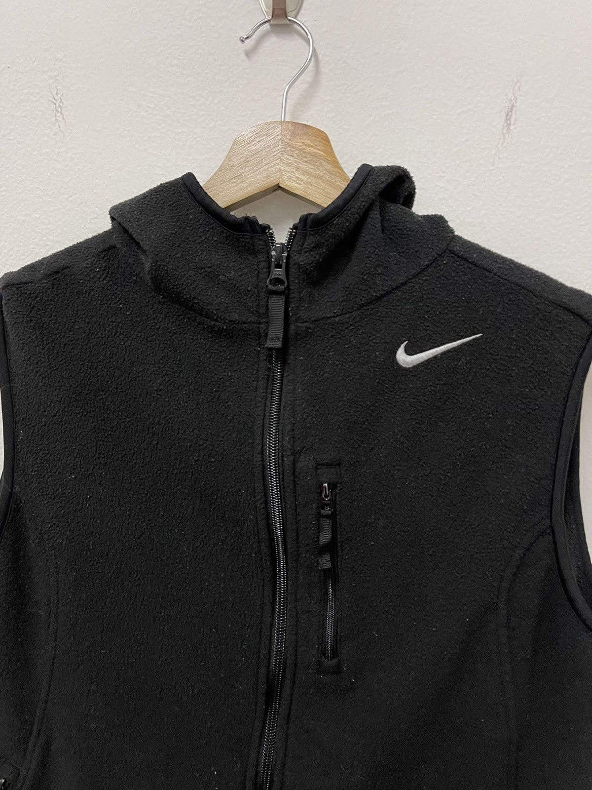 Japanese Brand × Nike × Vintage Vintage Nike Swoosh Mini Logo Fleece Zipper Sleeveless Size US S / EU 44-46 / 1 - 5 Thumbnail