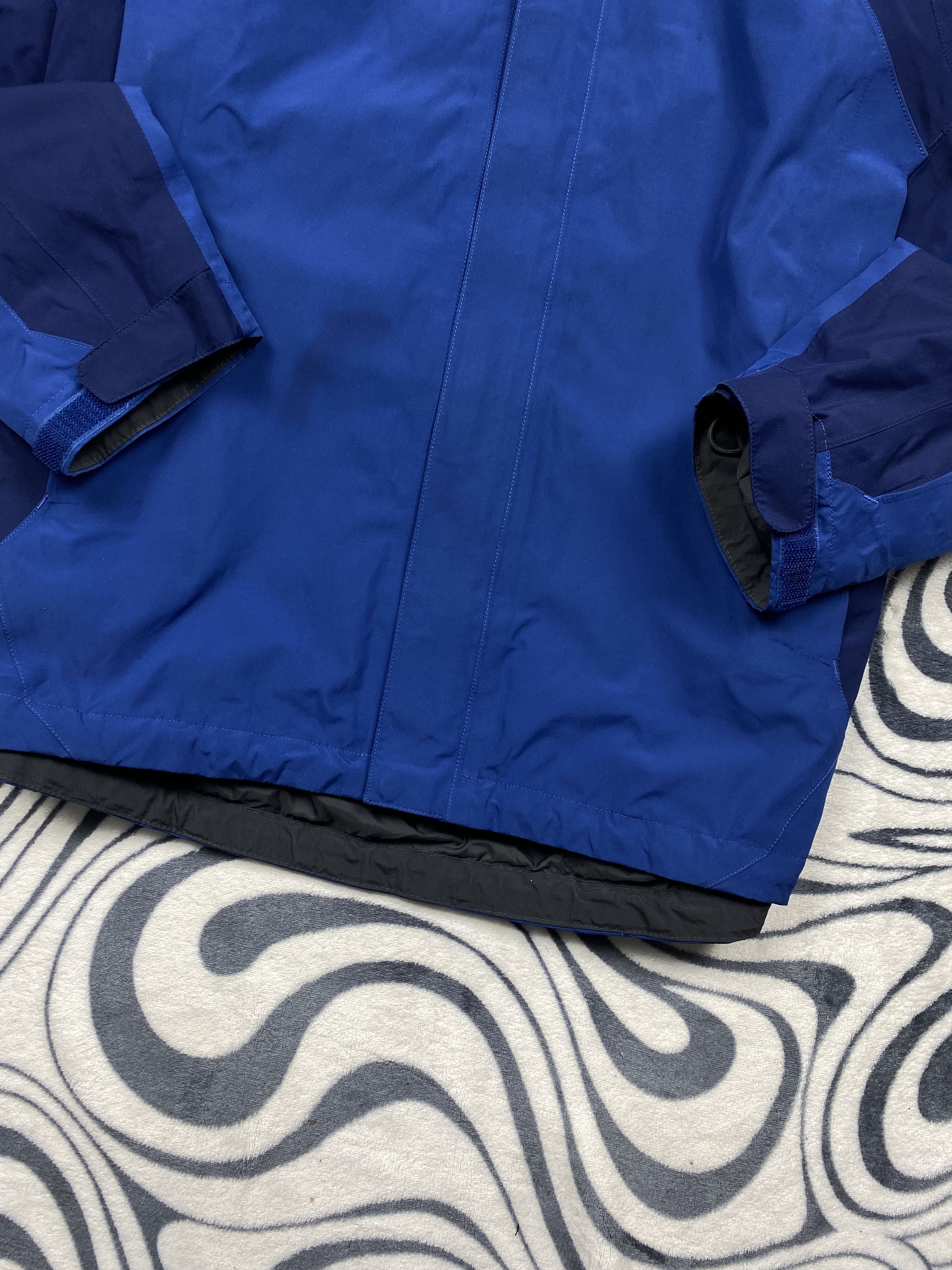 The North Face The North Face GoreTex Mens 3 in 1 Jacket with fleece lining Size US M / EU 48-50 / 2 - 3 Thumbnail