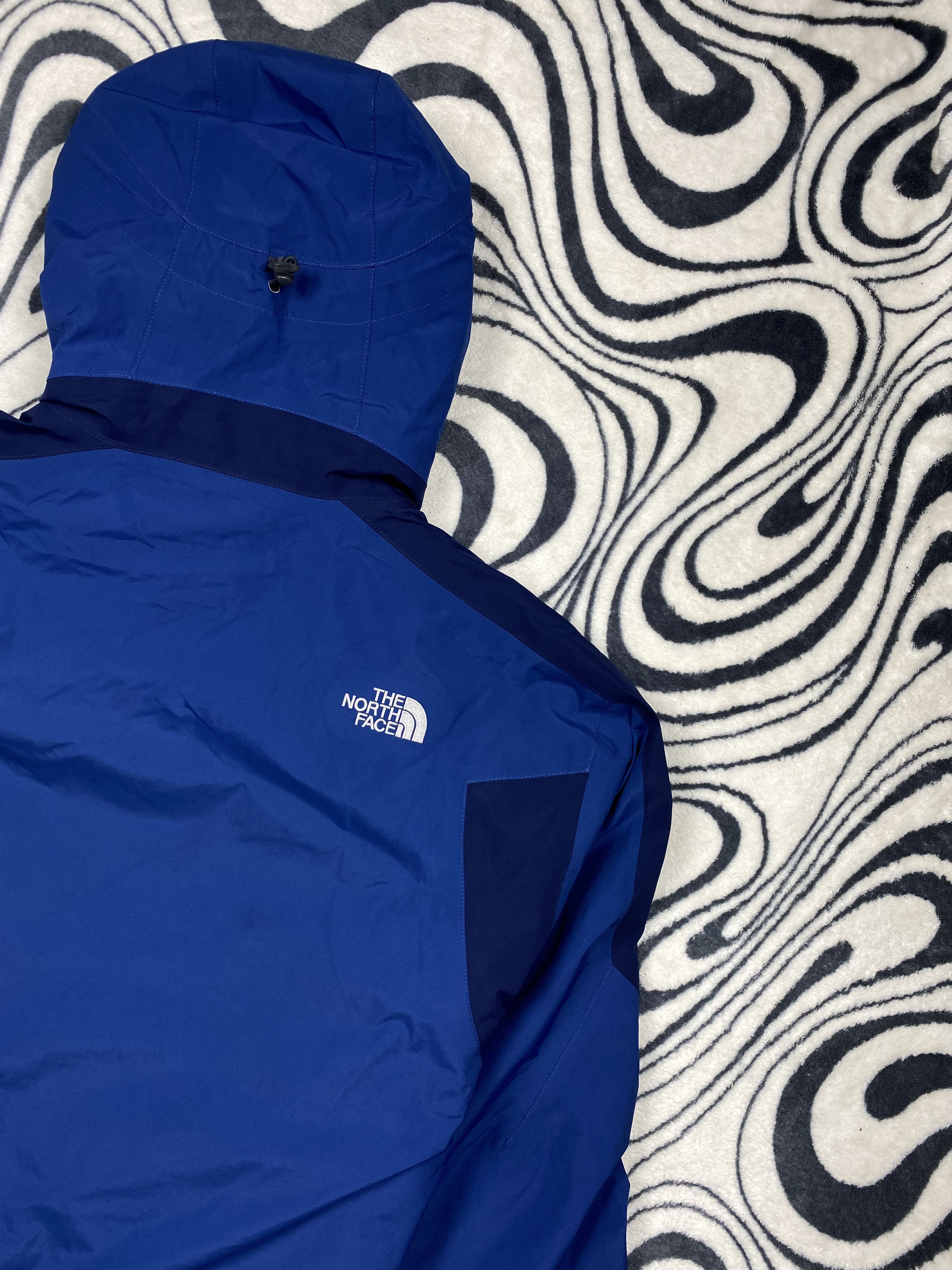 The North Face The North Face GoreTex Mens 3 in 1 Jacket with fleece lining Size US M / EU 48-50 / 2 - 11 Thumbnail