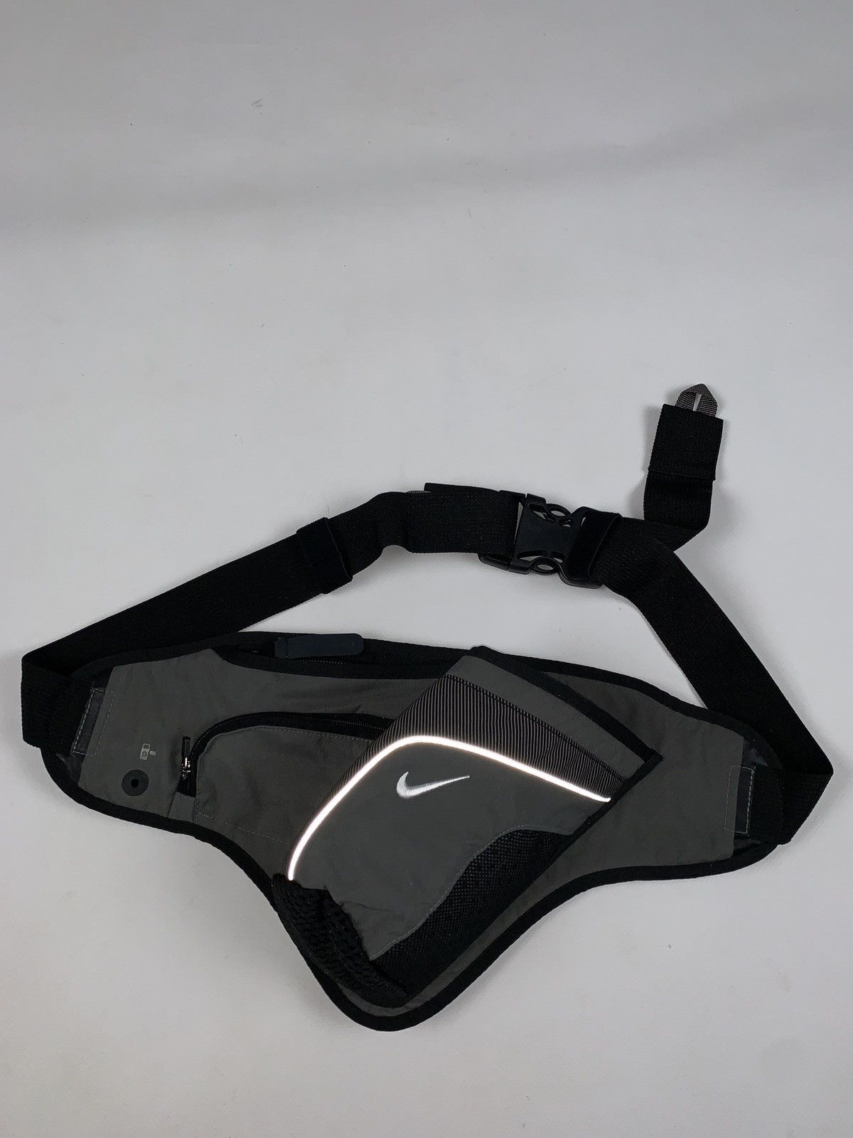 Nike Vintage Nike Hybrid Running Belt Bag Size ONE SIZE - 2 Thumbnail