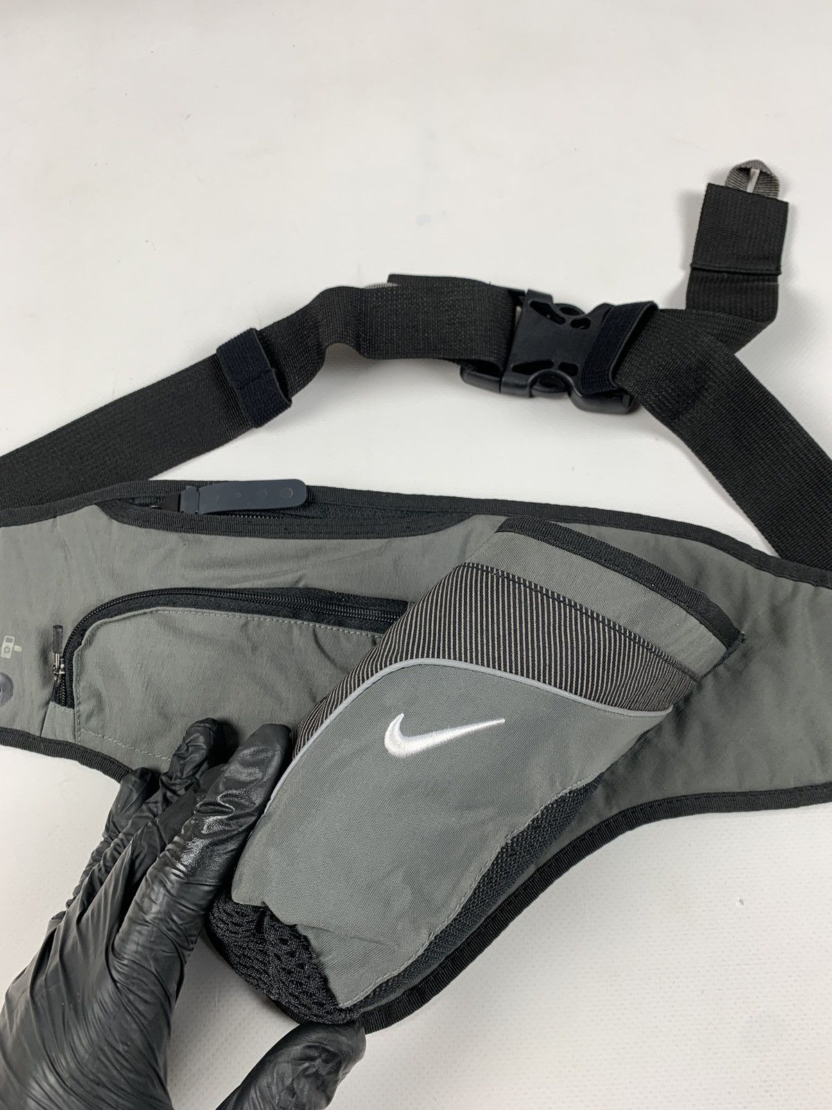 Nike Vintage Nike Hybrid Running Belt Bag Size ONE SIZE - 5 Thumbnail