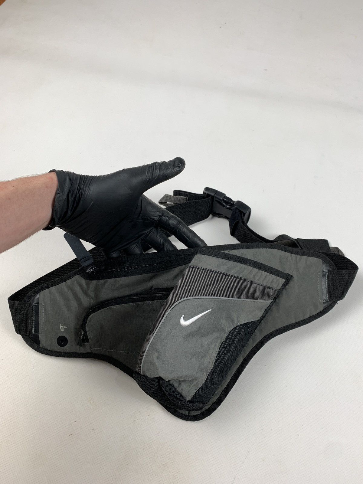 Nike Vintage Nike Hybrid Running Belt Bag Size ONE SIZE - 7 Thumbnail
