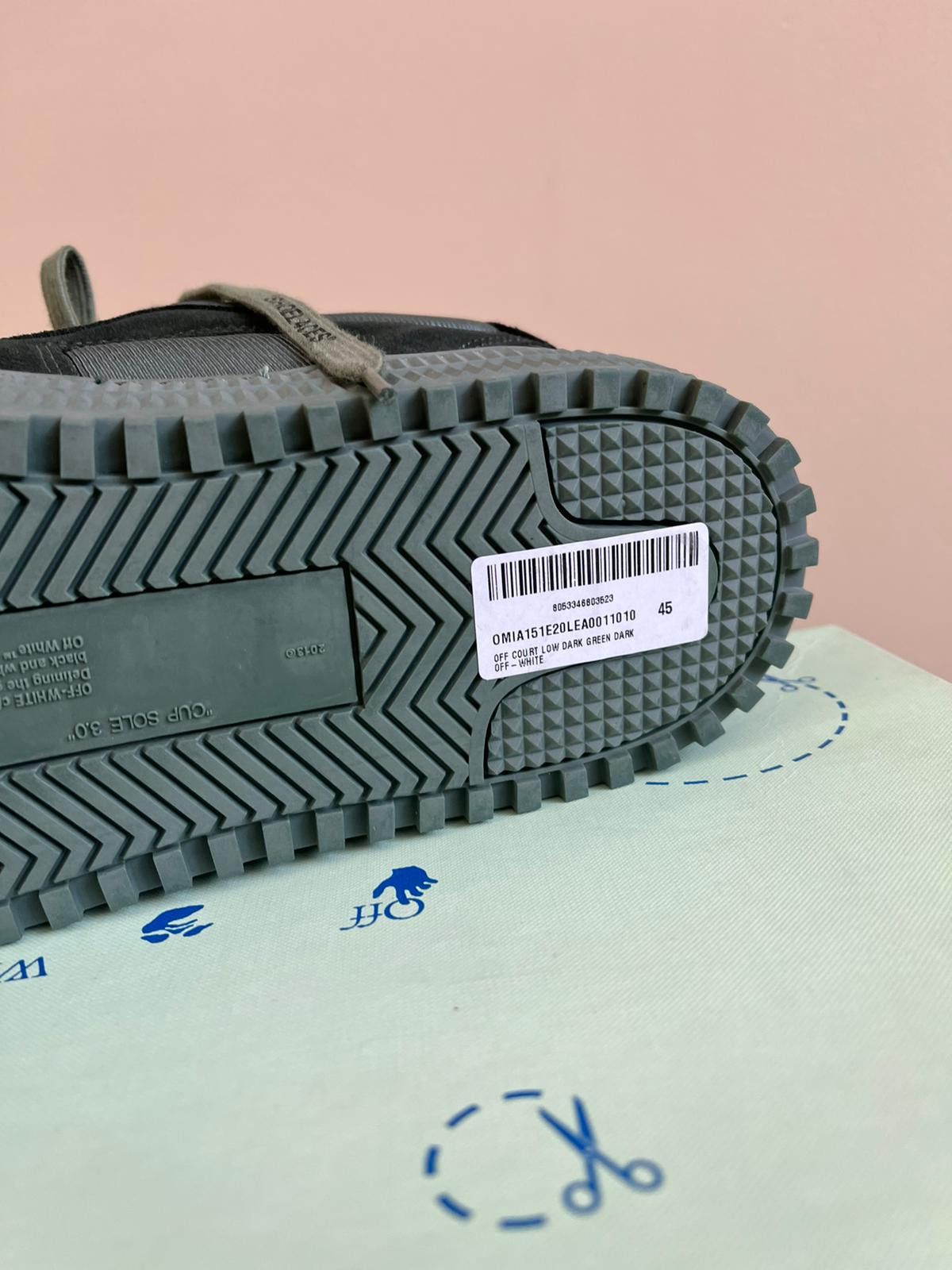 Off-White Off Court Low in Dark Green Color Size US 12 / EU 45 - 13 Thumbnail