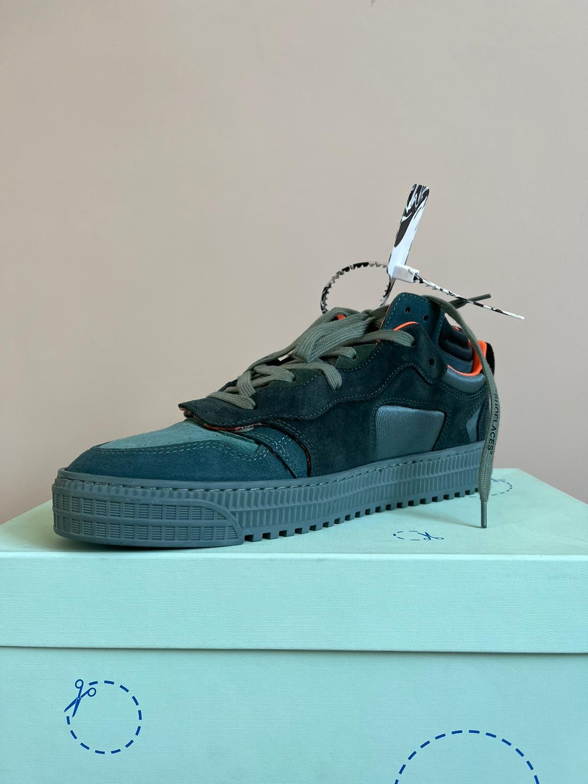 Off-White Off Court Low in Dark Green Color Size US 12 / EU 45 - 5 Thumbnail